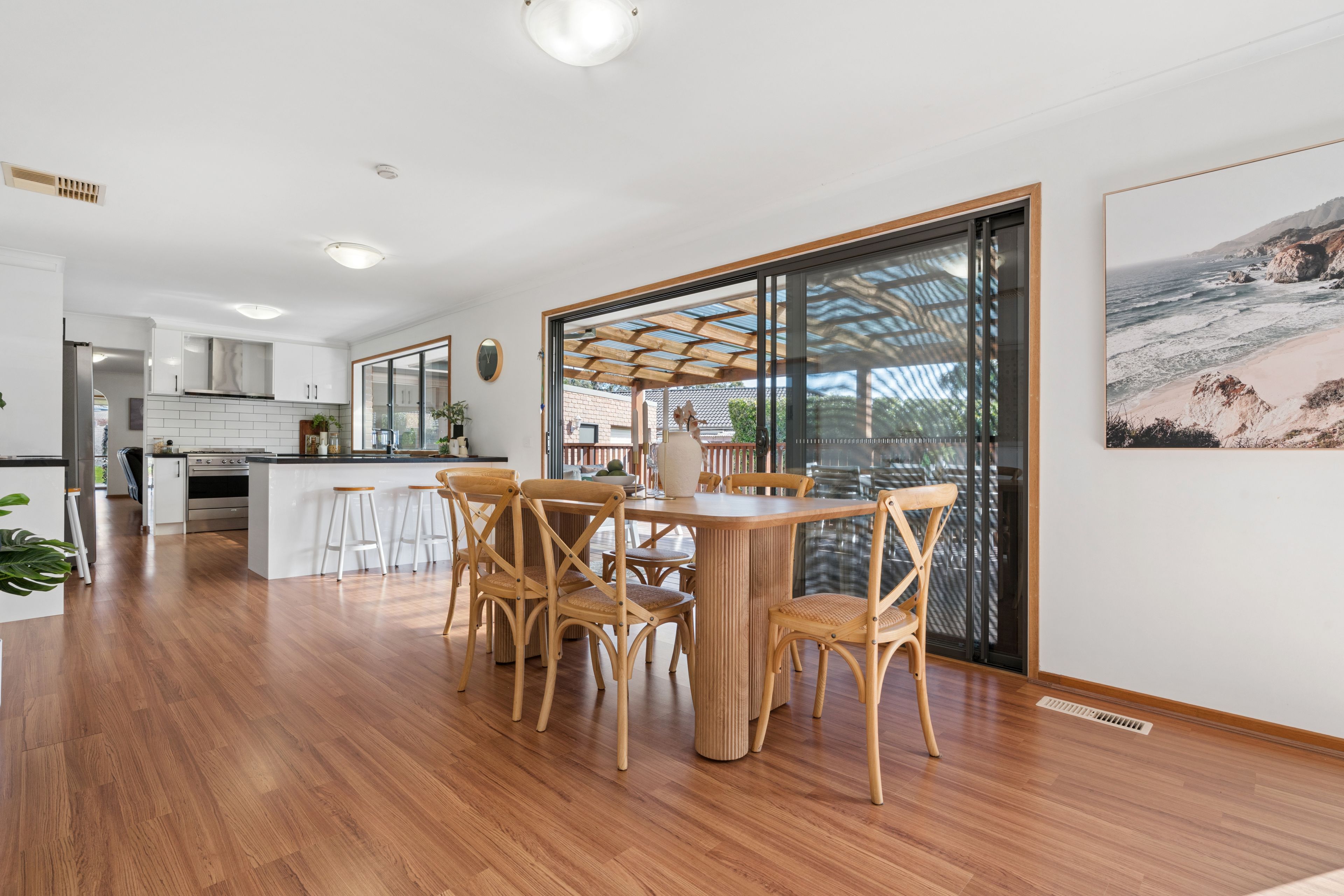 11 Epacris Court — photo 6 of 20