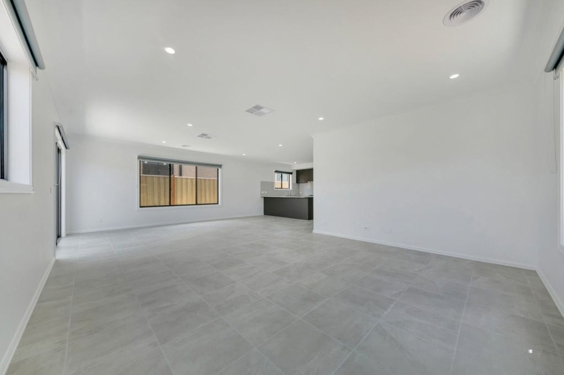 35 Skypac Street — photo 12 of 14