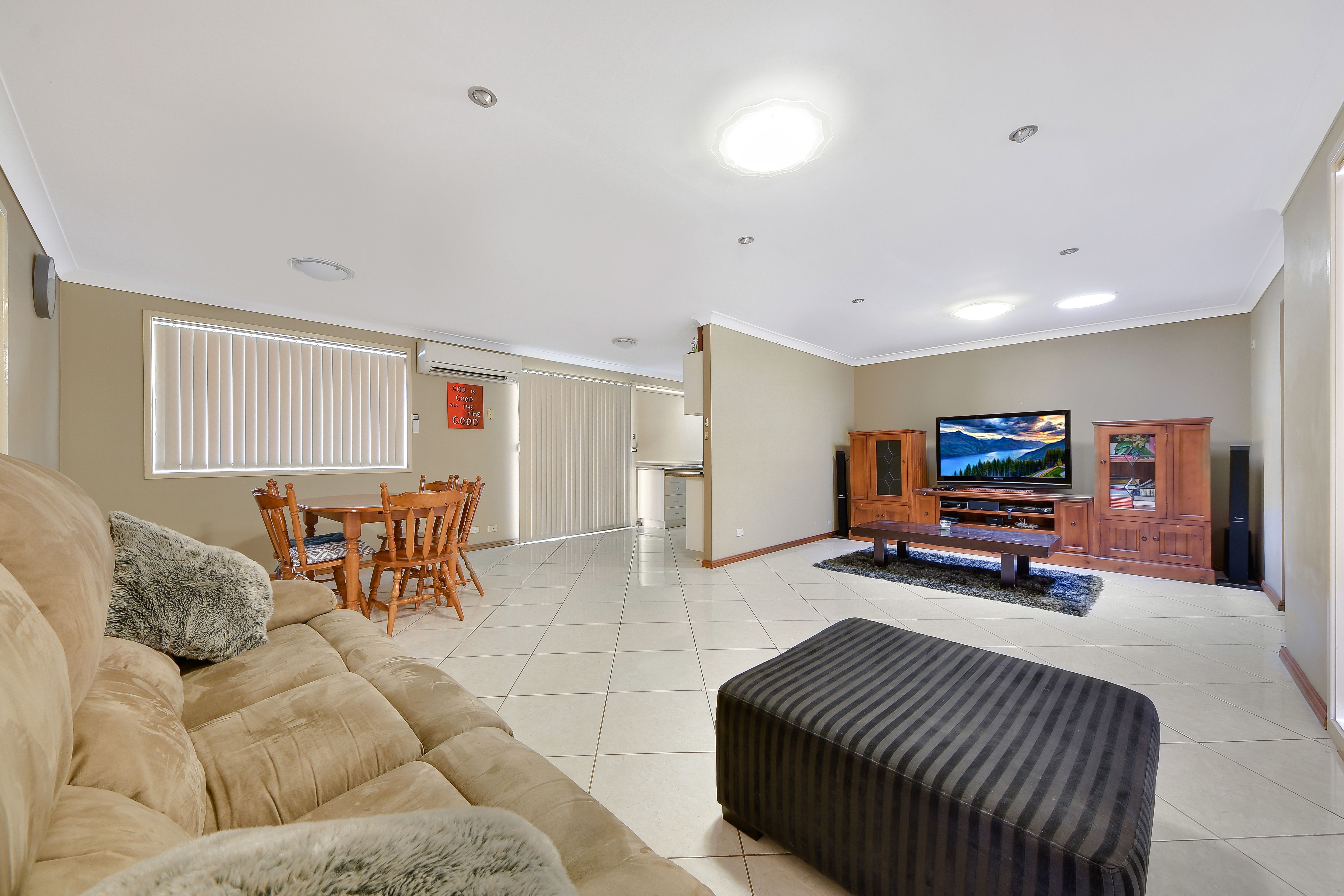 10 Semillon Crescent, Eschol Park, NSW 2558