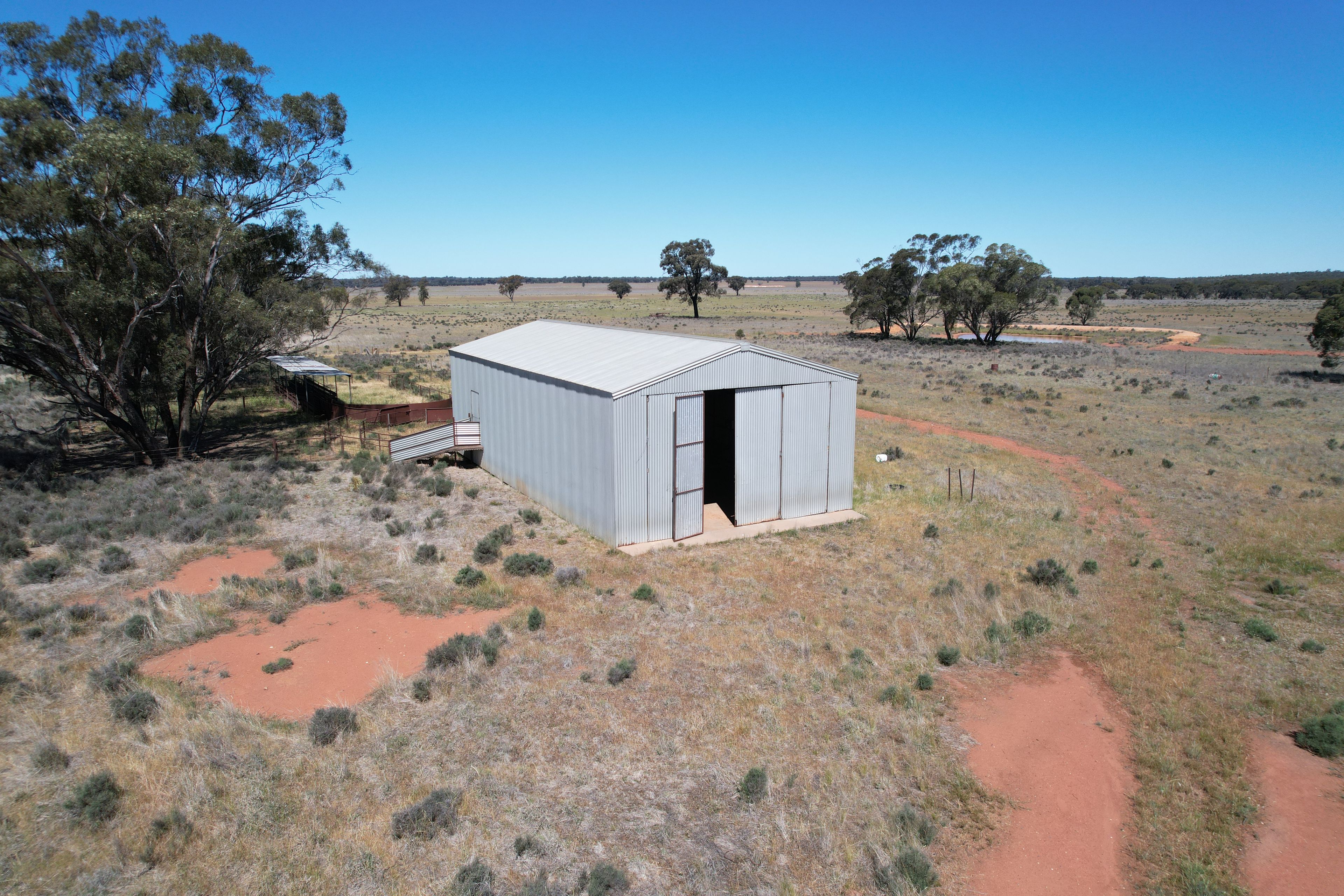 'Glen Iris' 871 Mid Western Highway, West Wyalong, NSW 2671 Sold