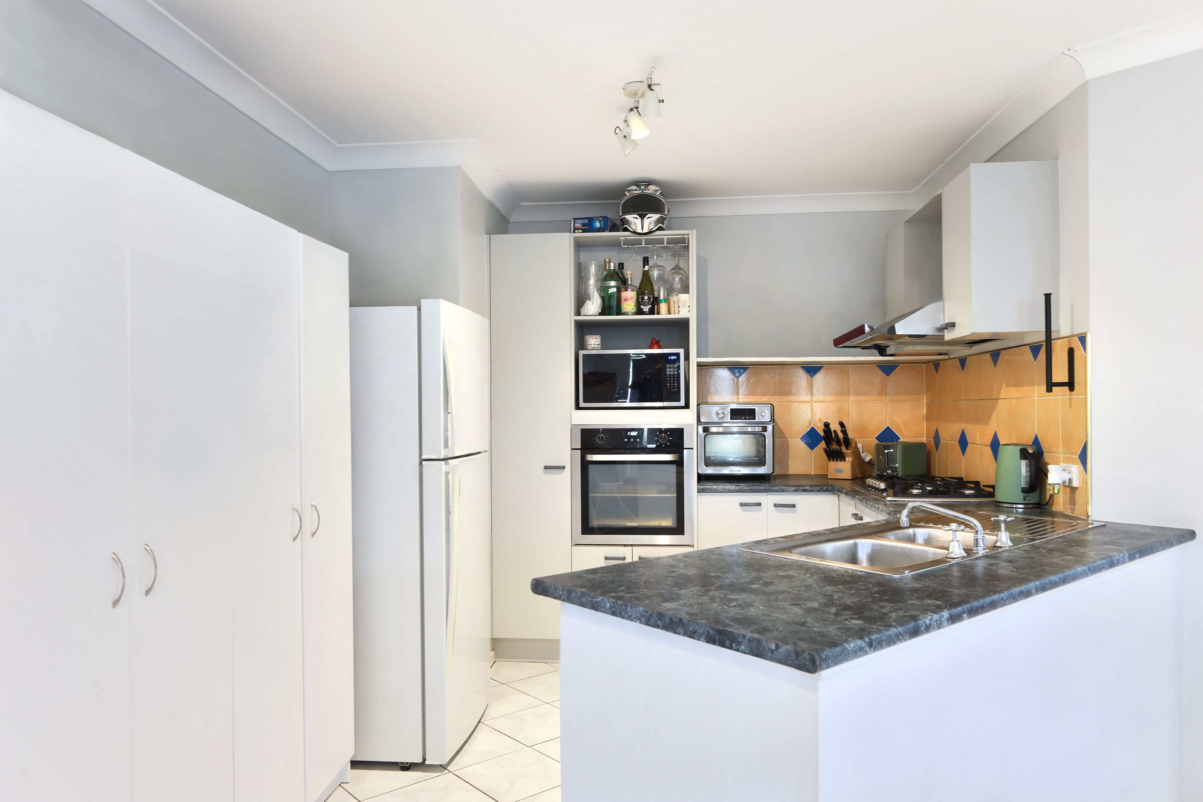 6 Litoria Place, Glenmore Park, NSW