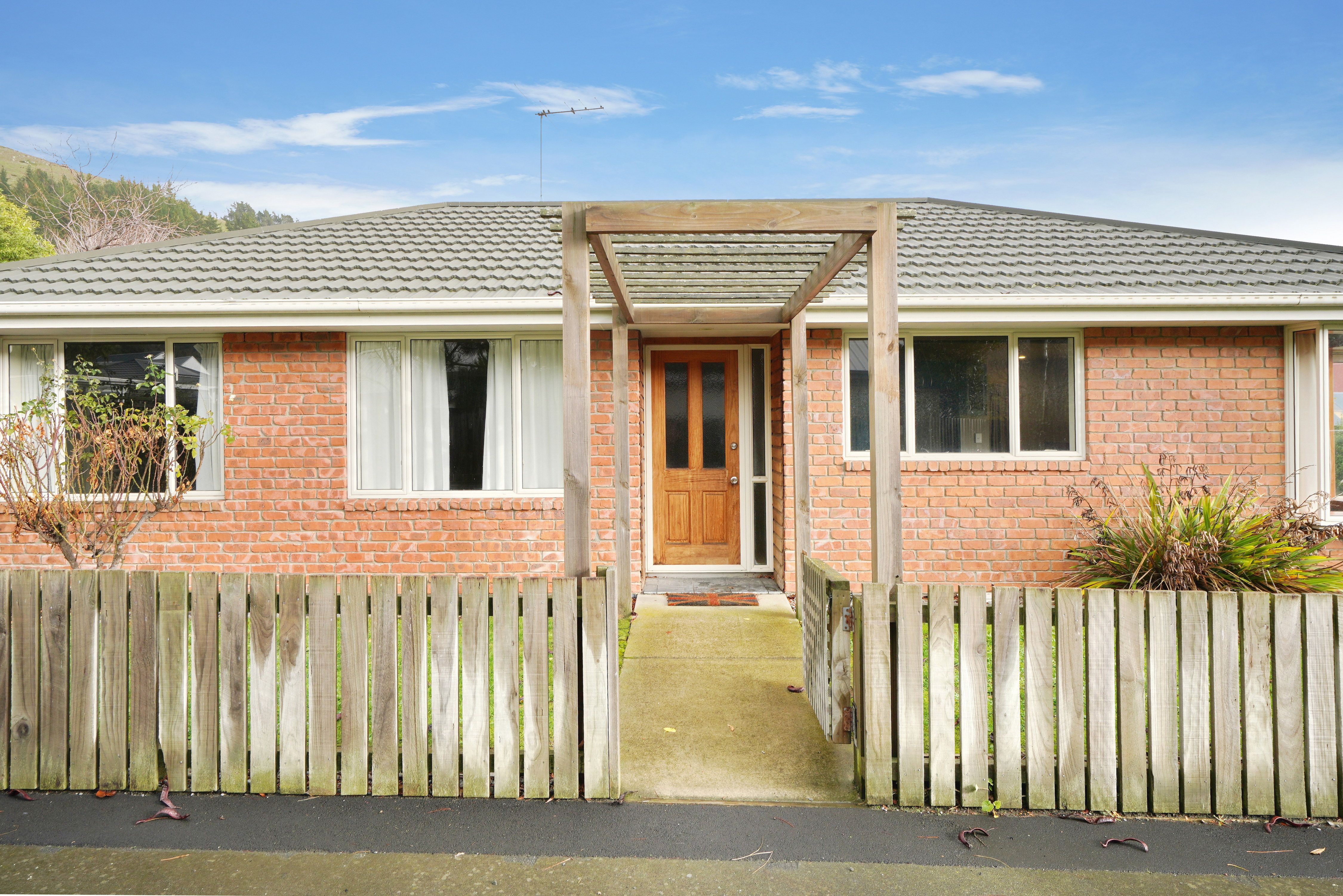 63 Martindales Road, Heathcote Valley, Christchurch City