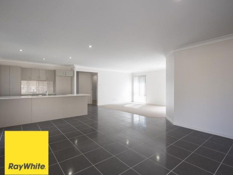 6 Vista Crescent, Pimpama, QLD 4209