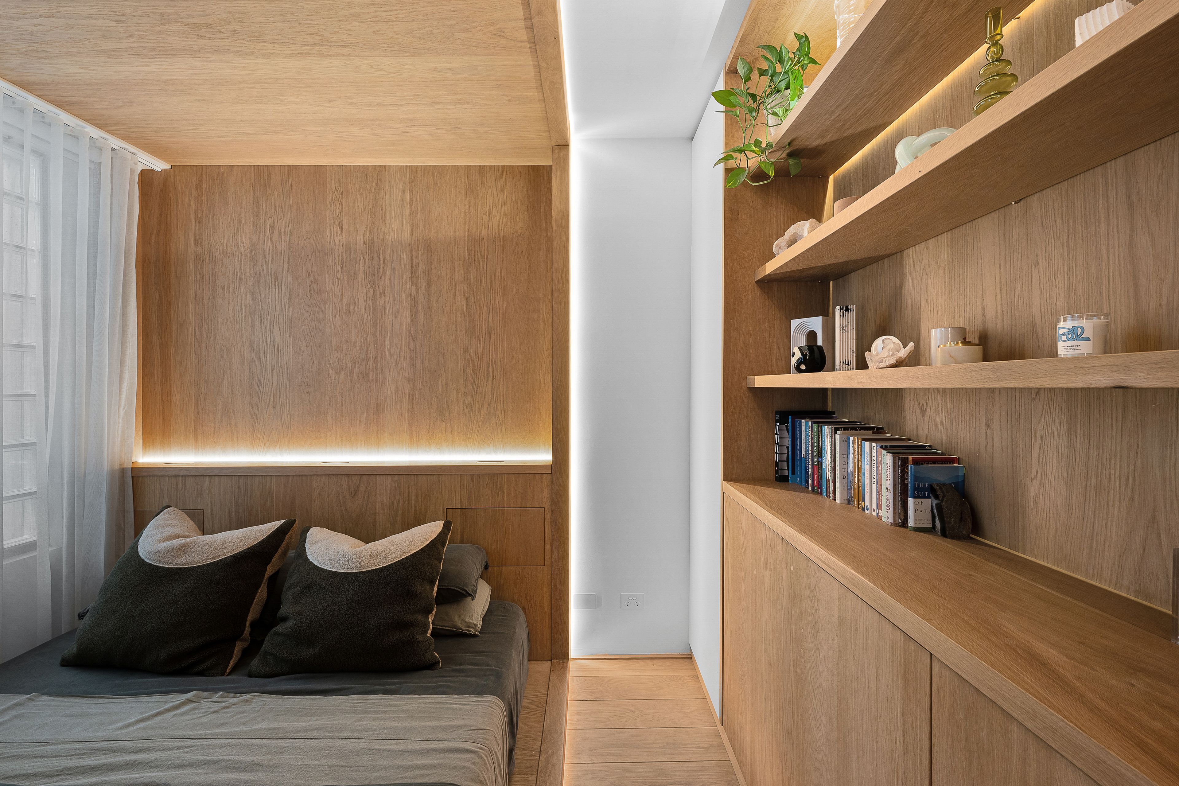 29-249-chalmers-street-redfern-nsw-2016-sold-apartment-ray-white