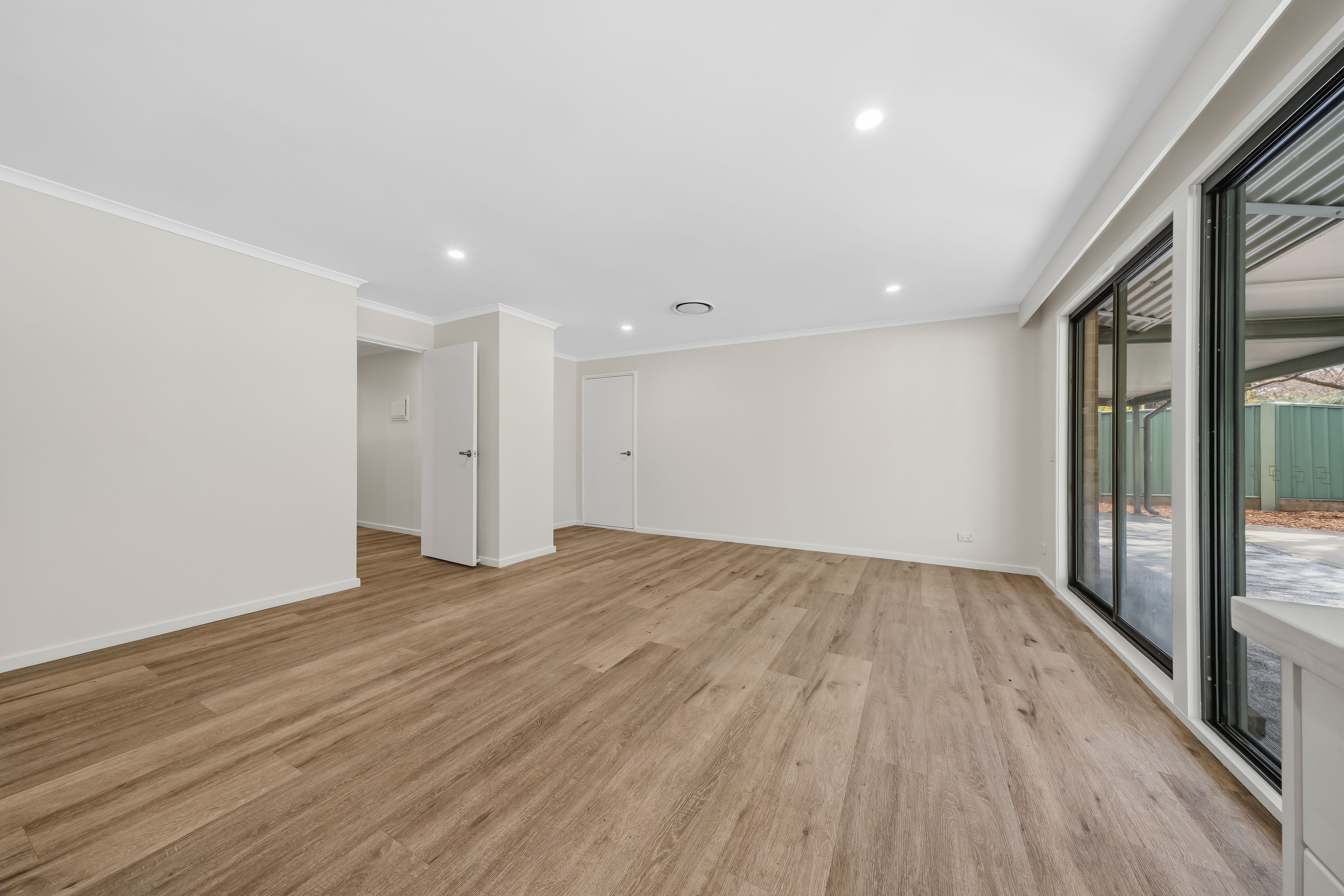 12 Bundock Place — photo 5 of 23