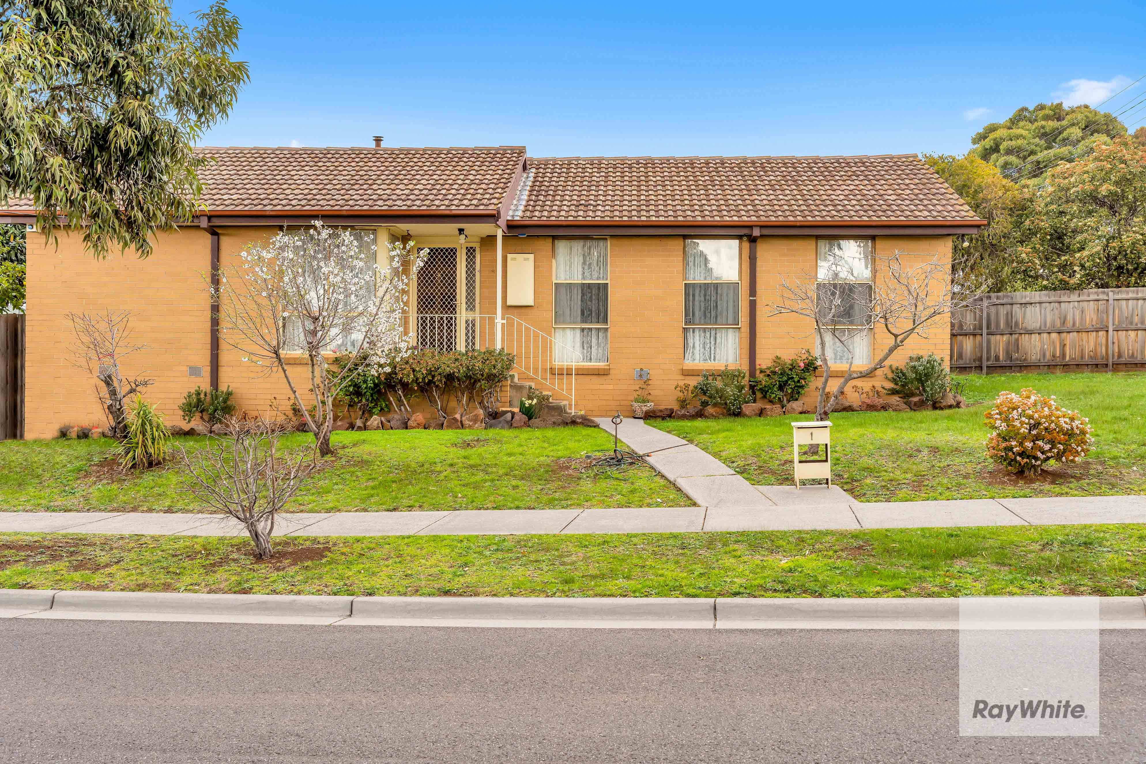 1 Rodwell Place — photo 3 of 19