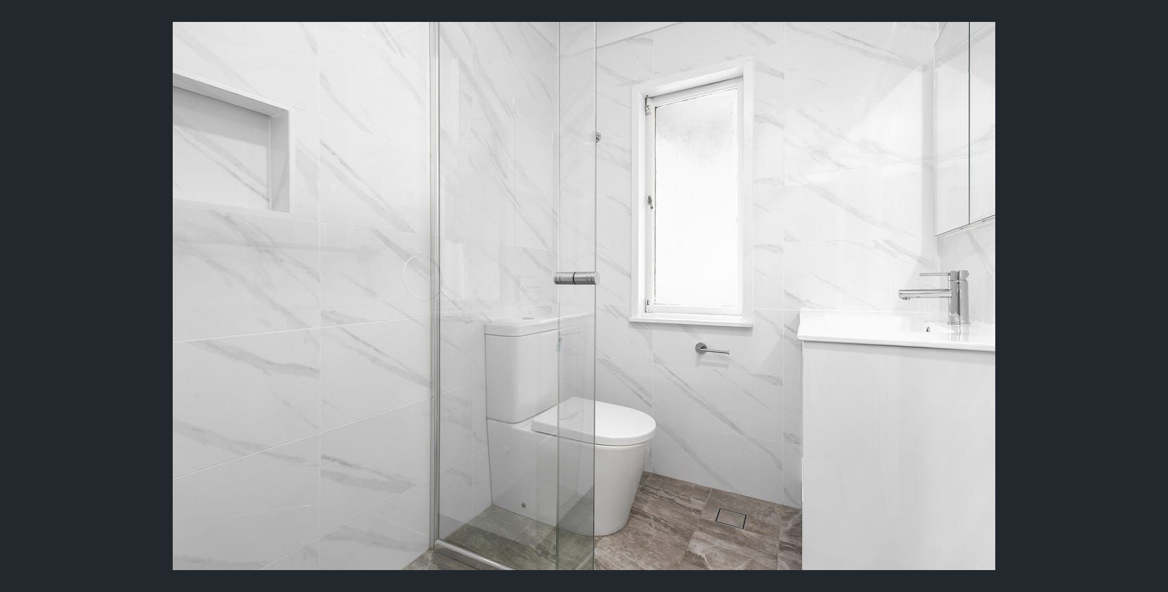 9 Lingayen Avenue, Lethbridge Park, NSW 2770