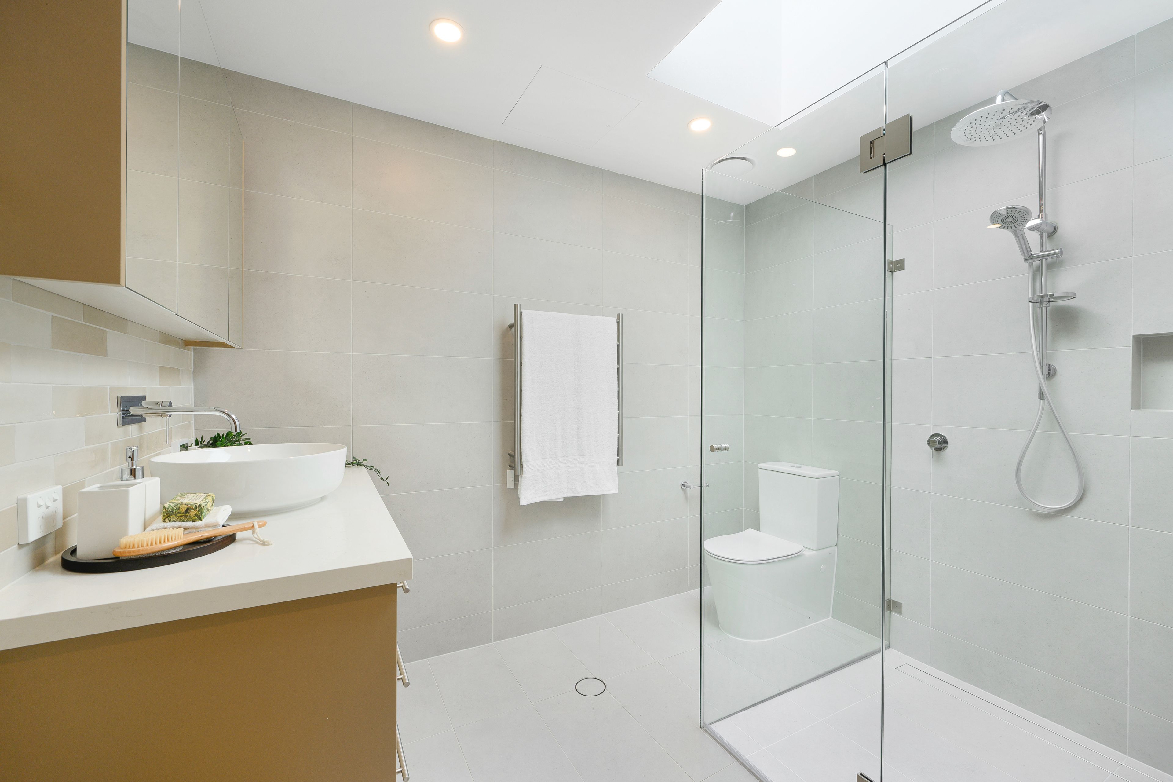 85 Douglas Street — photo 10 of 14