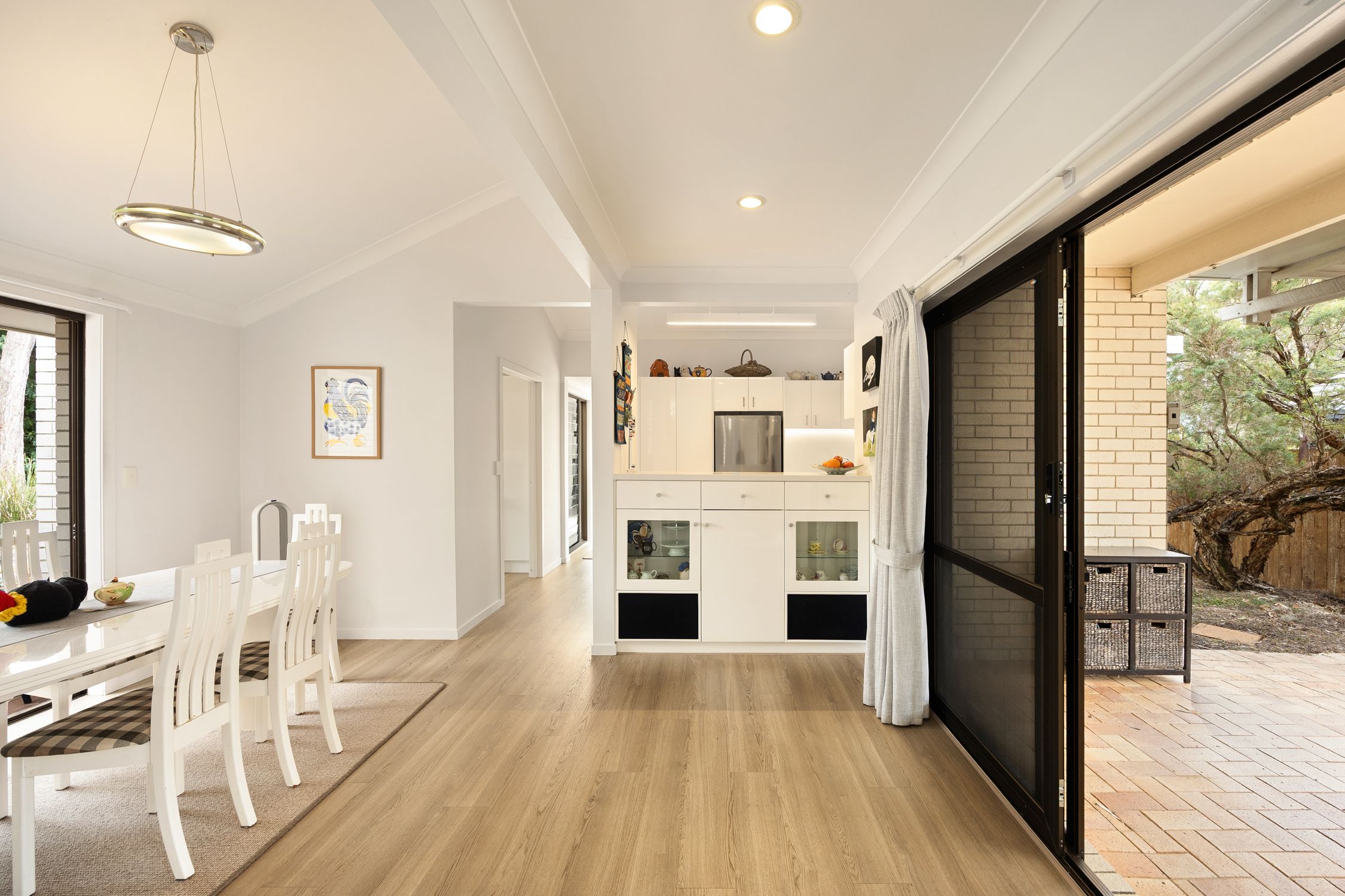 9 Saint Amand Street — photo 10 of 23