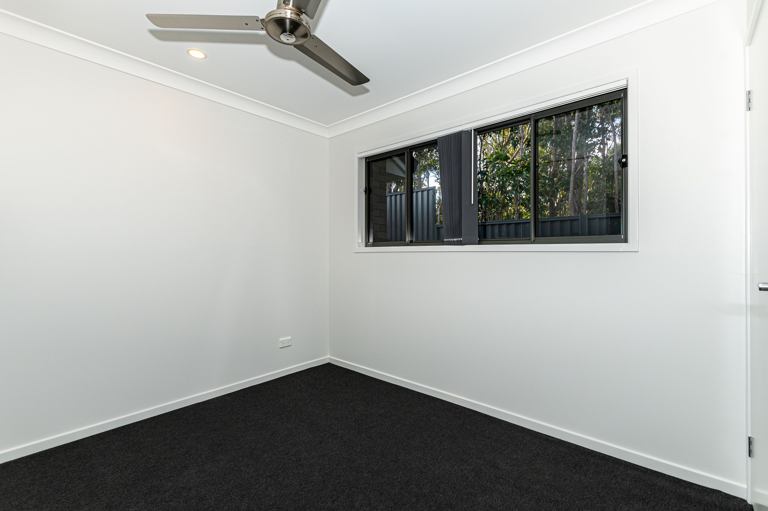 33 Paige Street — photo 11 of 22
