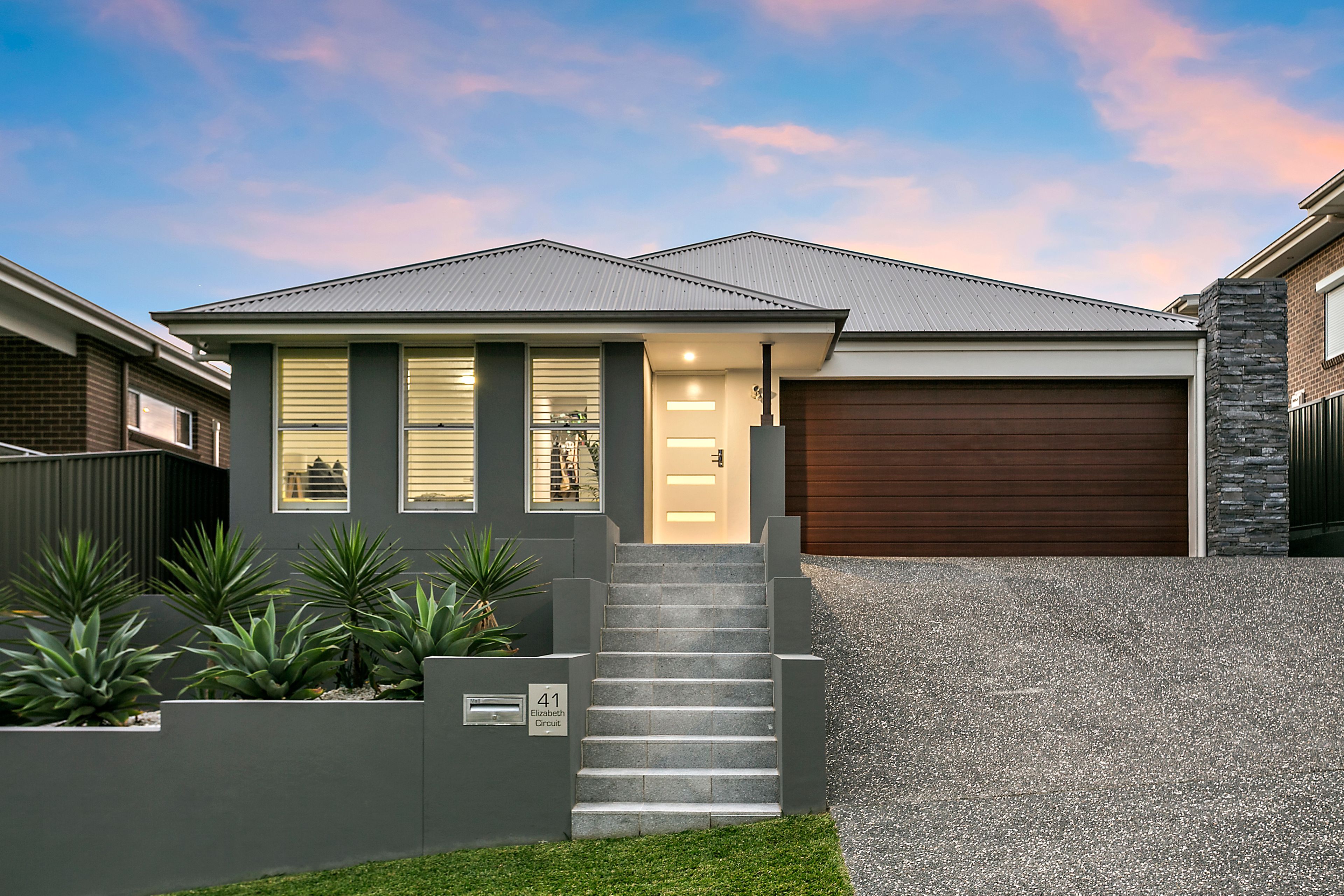 41 Elizabeth Circuit