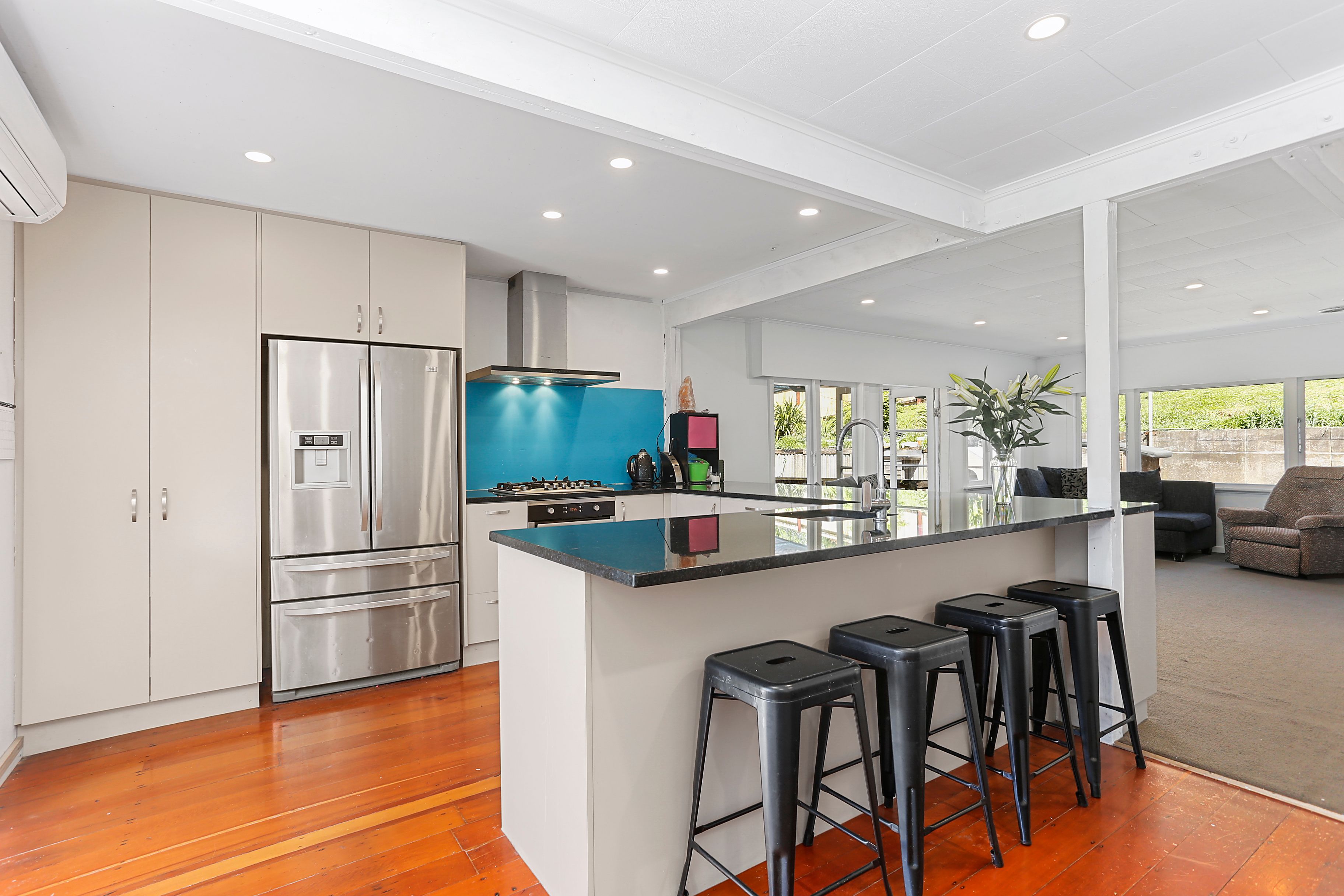 32 Kashmir Road, Glen Eden, Waitakere City