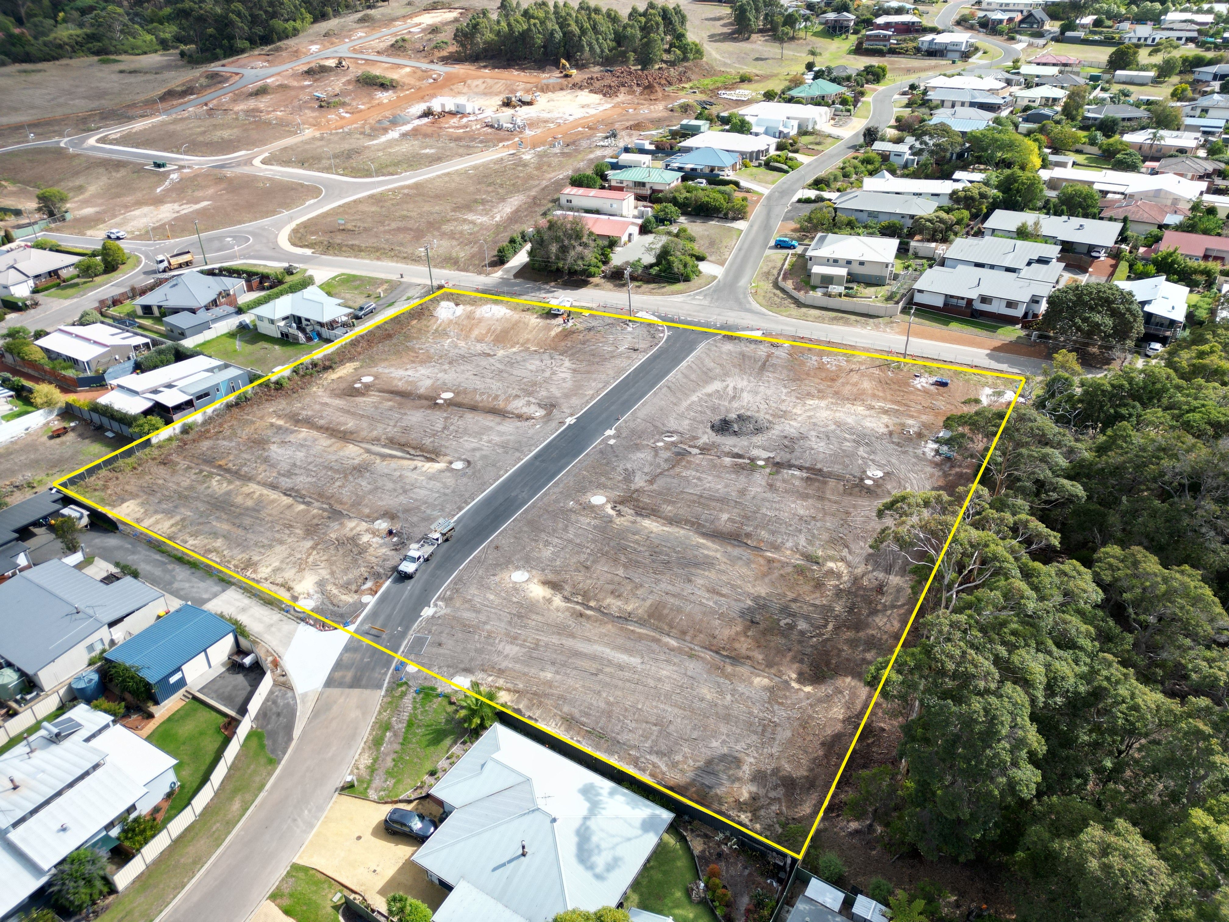 Wattle Way — photo 3 of 4