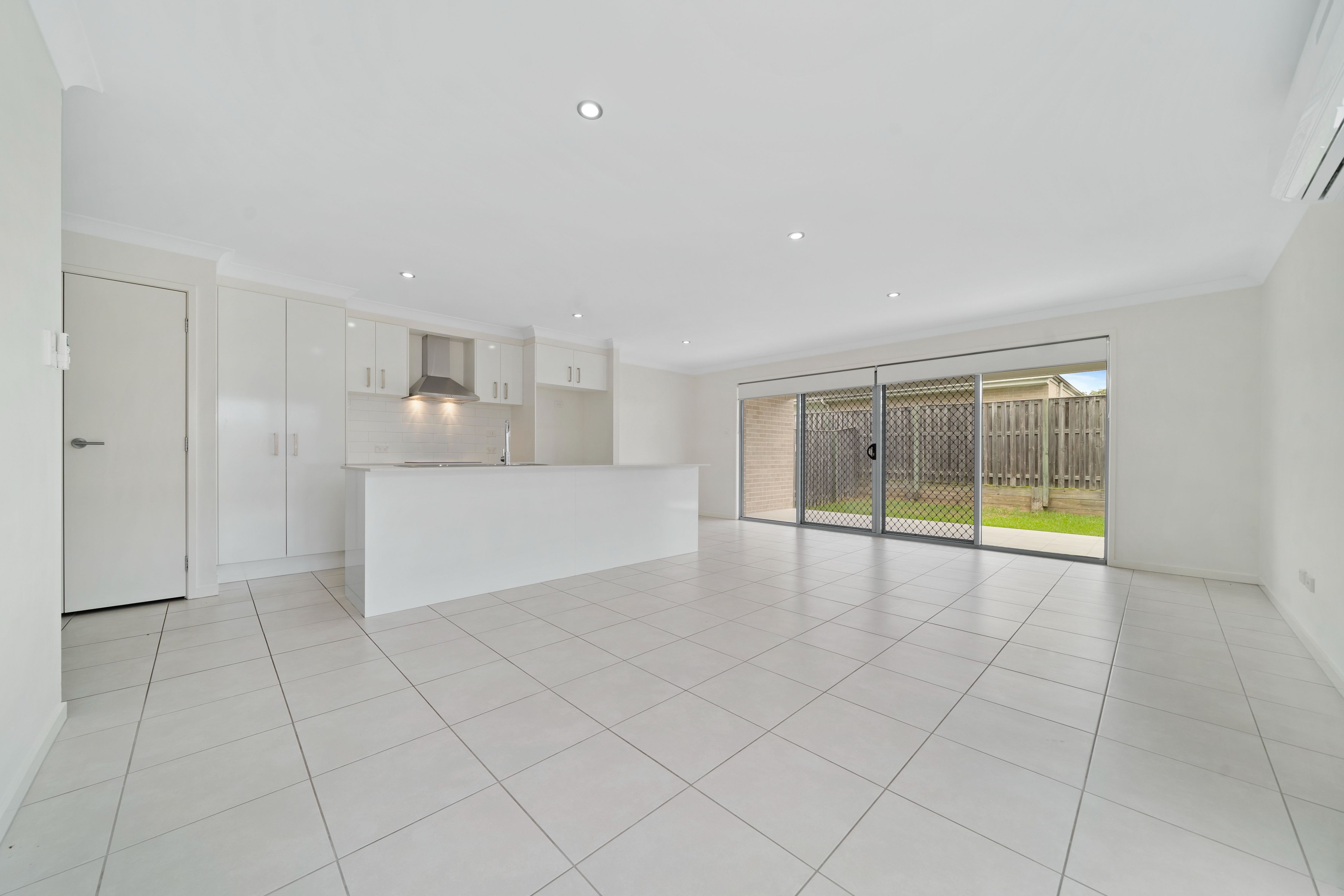 2/68 Trevor Street, Bellbird Park, QLD 4300