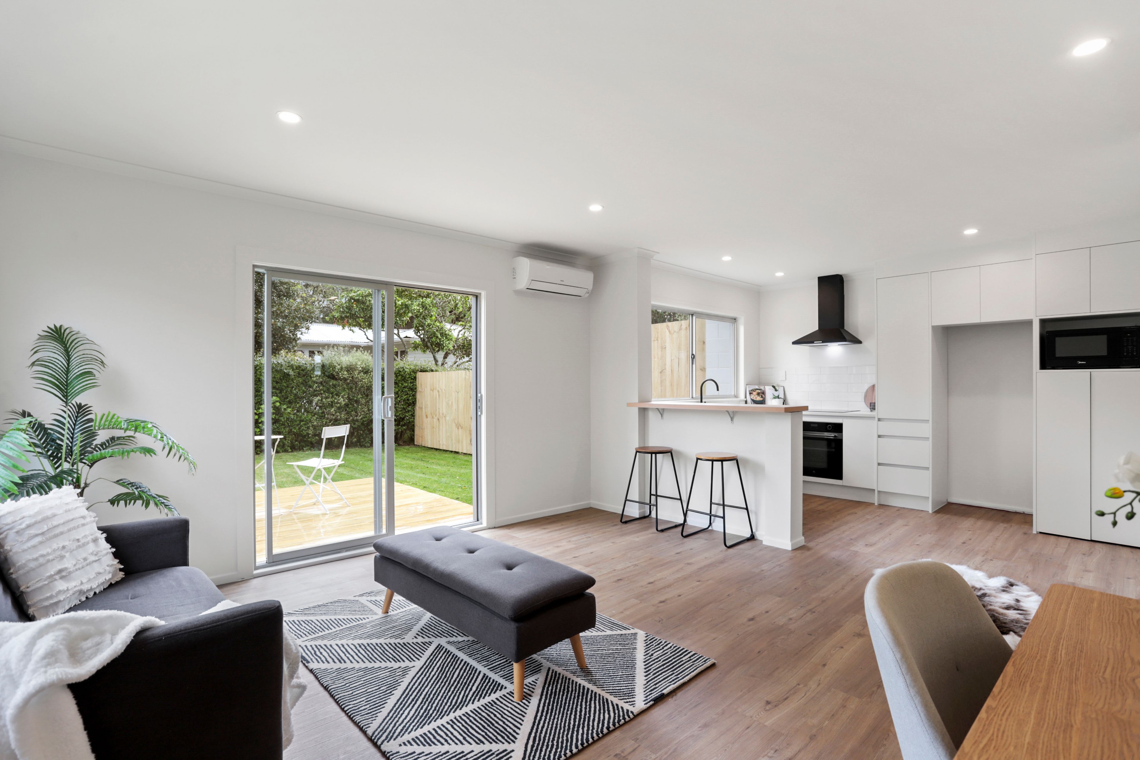 1/35 Riversdale Road, Avondale, Auckland City