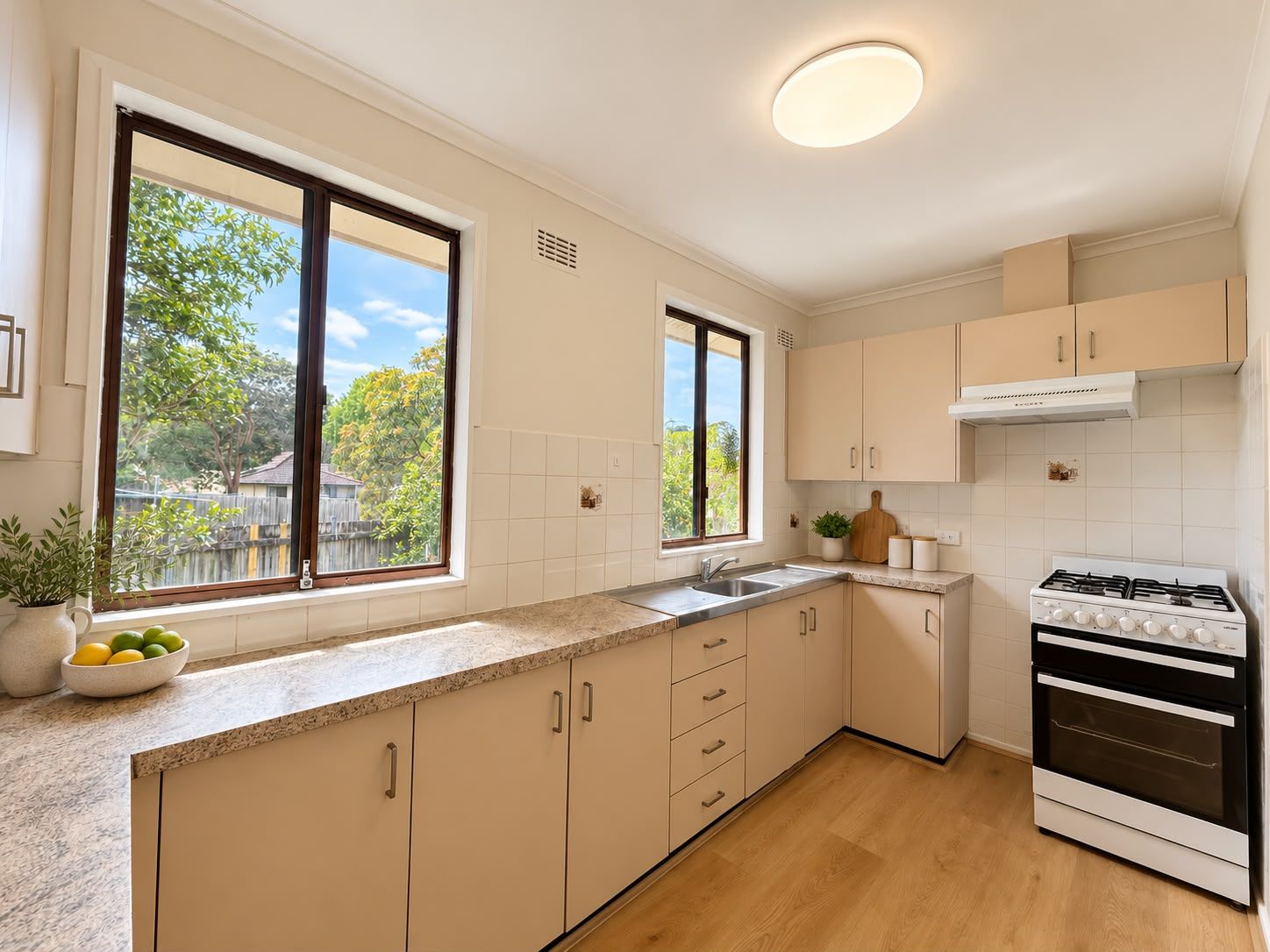 18 Karingal Place — photo 4 of 10