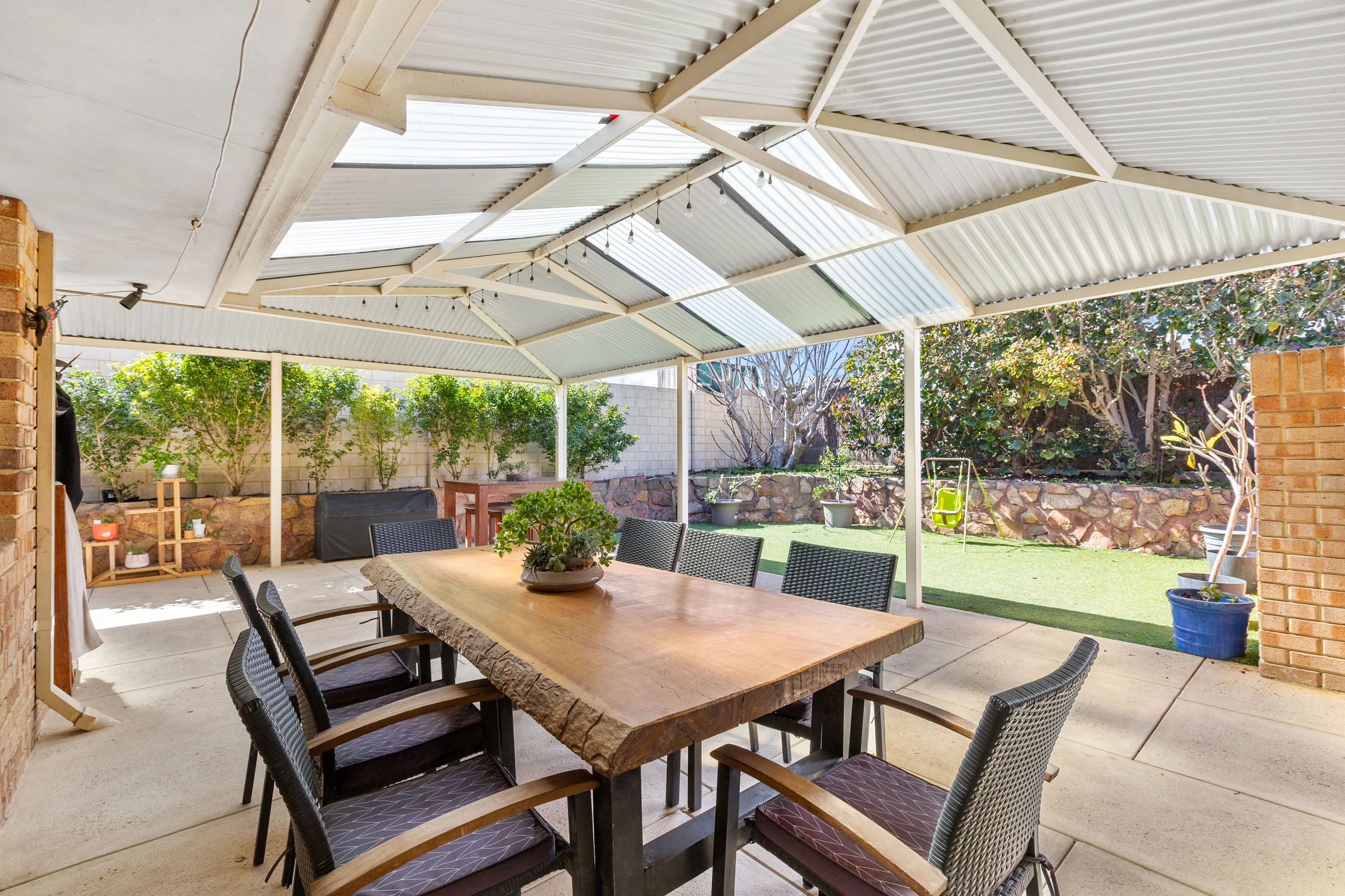 8 Biscay Road, Sorrento, WA 6020
