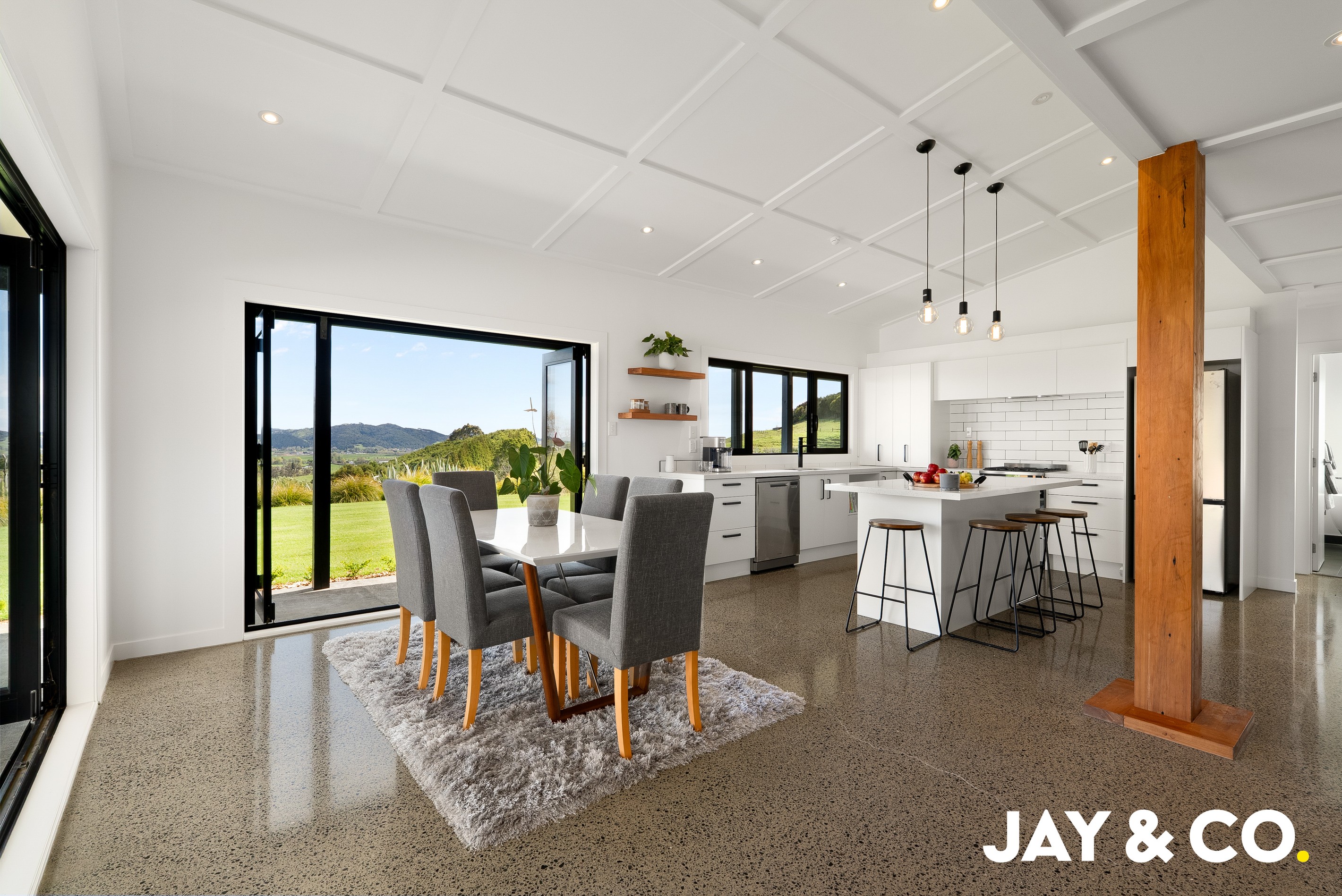 51 Munros Road, Clevedon, Manukau City