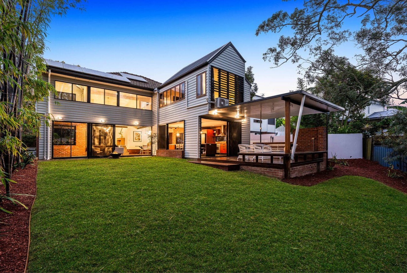 8 Faraday Street, Camp Hill, QLD 4152