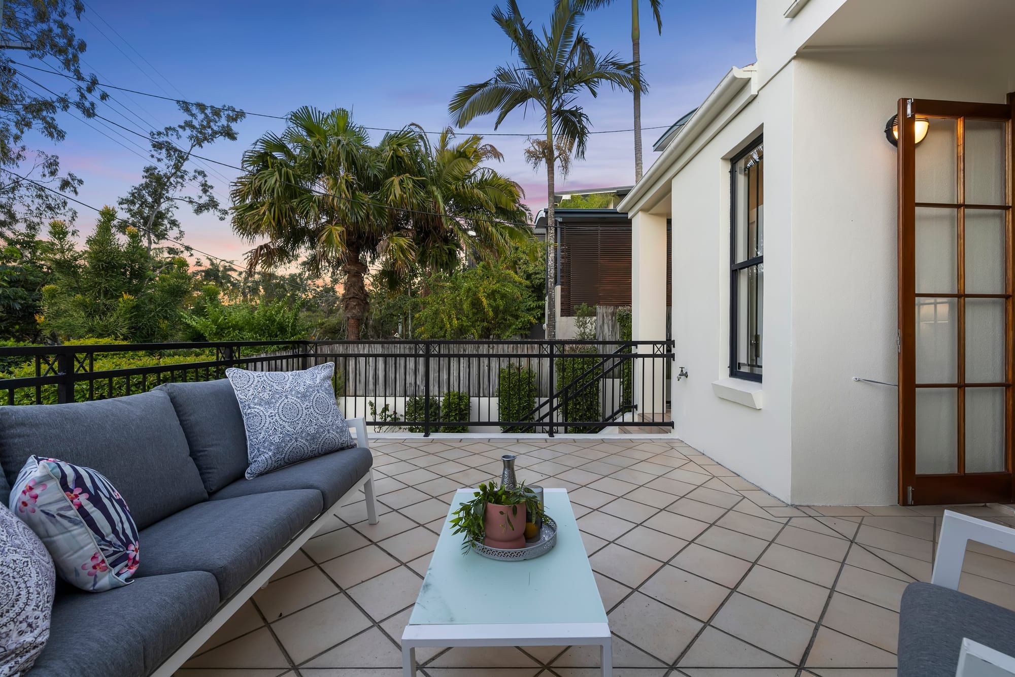 2/7 Indooroopilly Road — photo 15 of 20