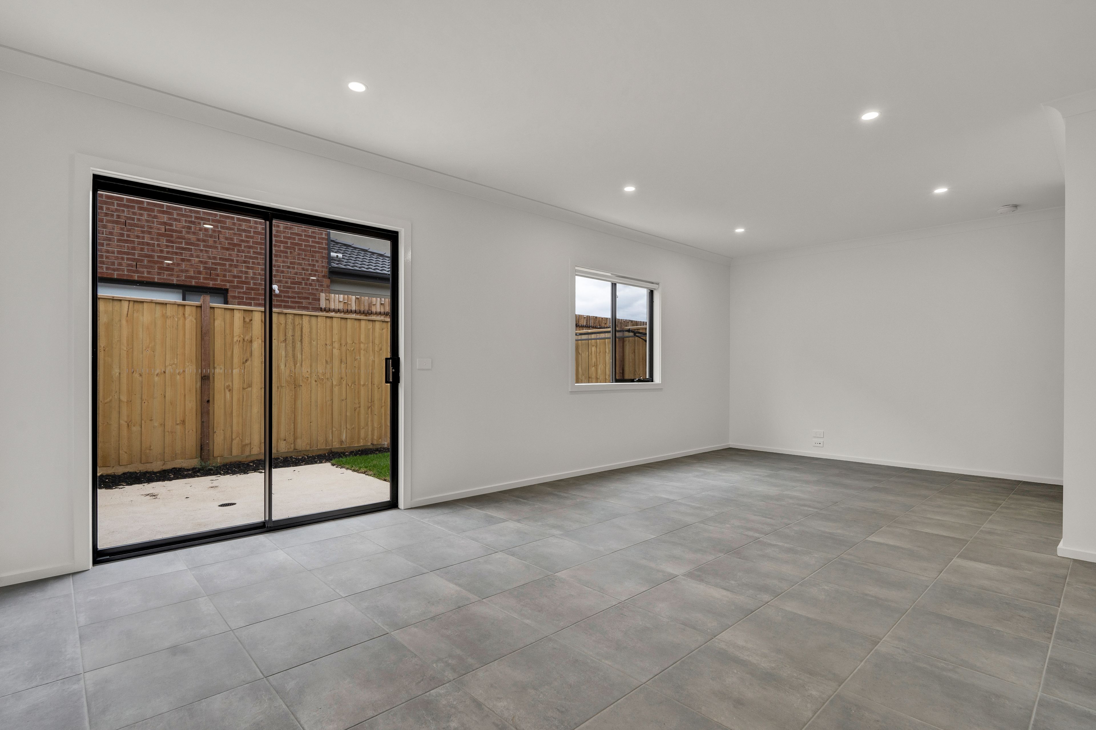 25 Wheatsheaf Road, Wyndham Vale, VIC 3024