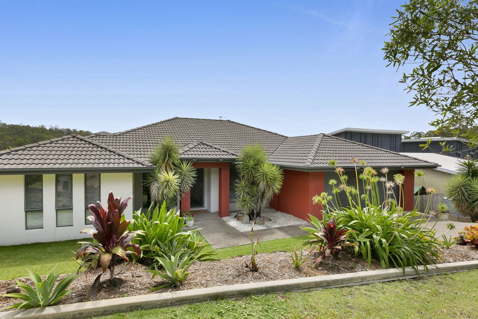 12 Caprice Street, Bonogin, QLD 4213