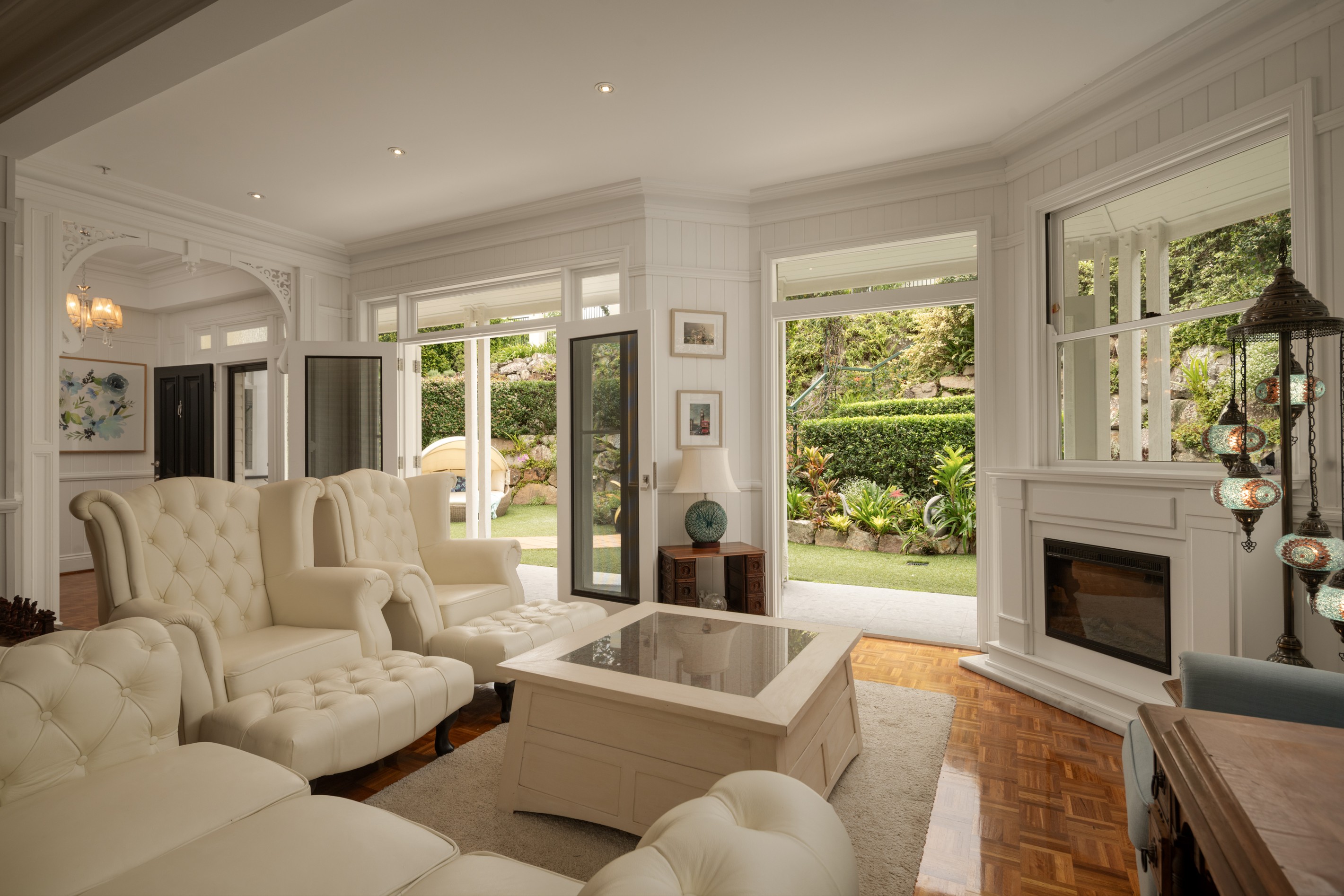 81 Hipwood Avenue, Coorparoo, QLD 4151