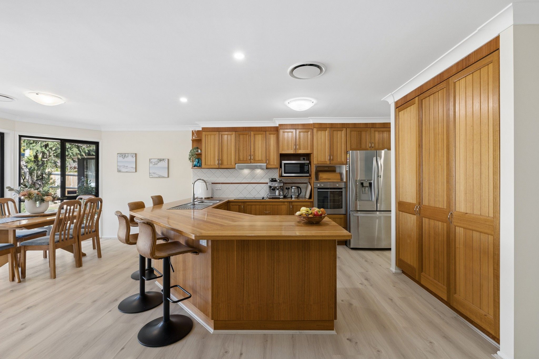 50 Ontario Crescent — photo 10 of 26
