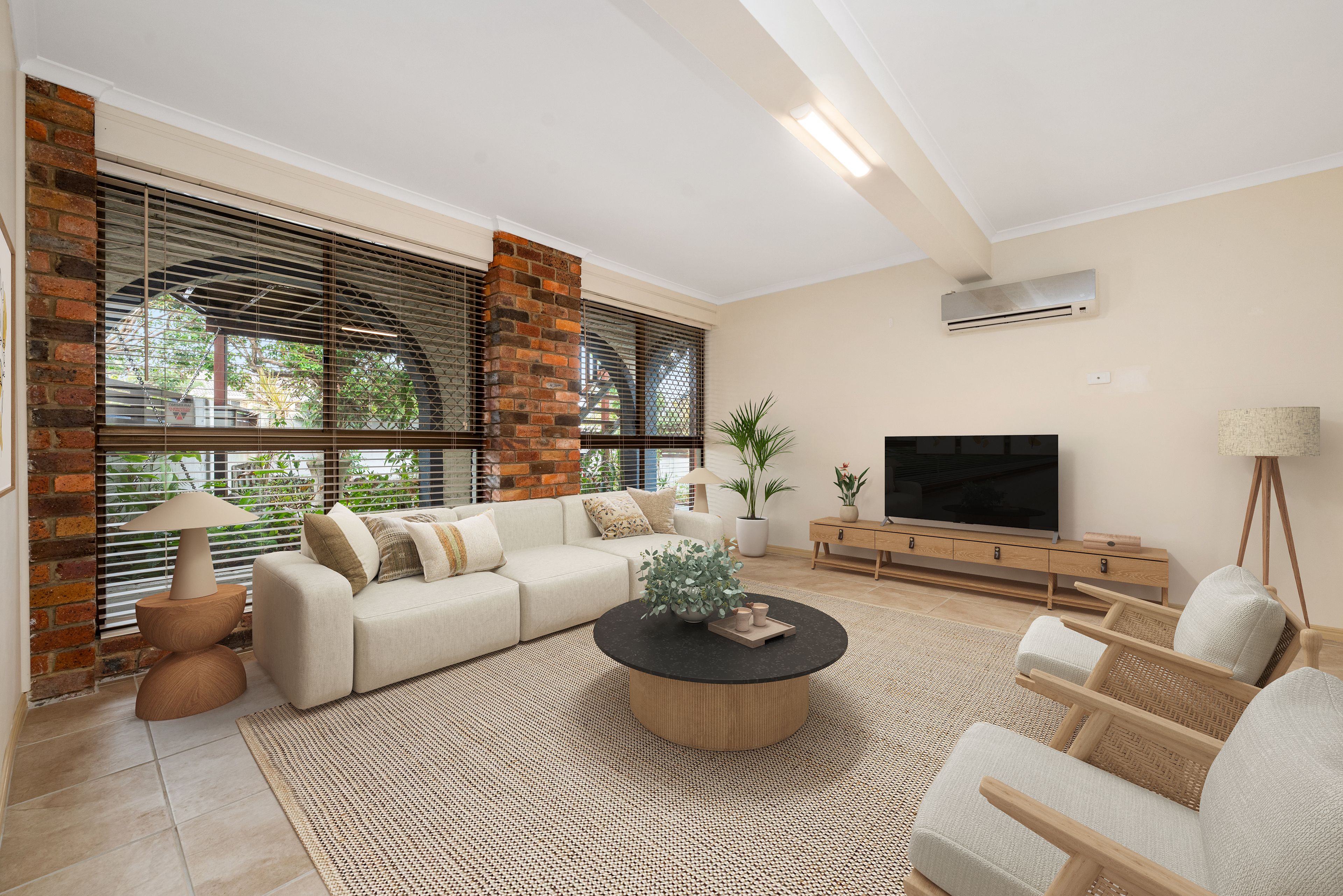 55 Macdonnell Road — photo 3 of 14