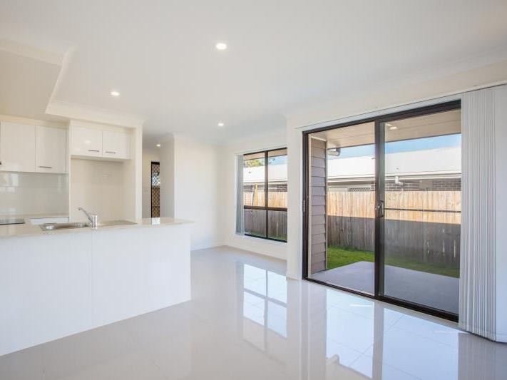 2/48 Conifer Avenue, Brassall, QLD 4305