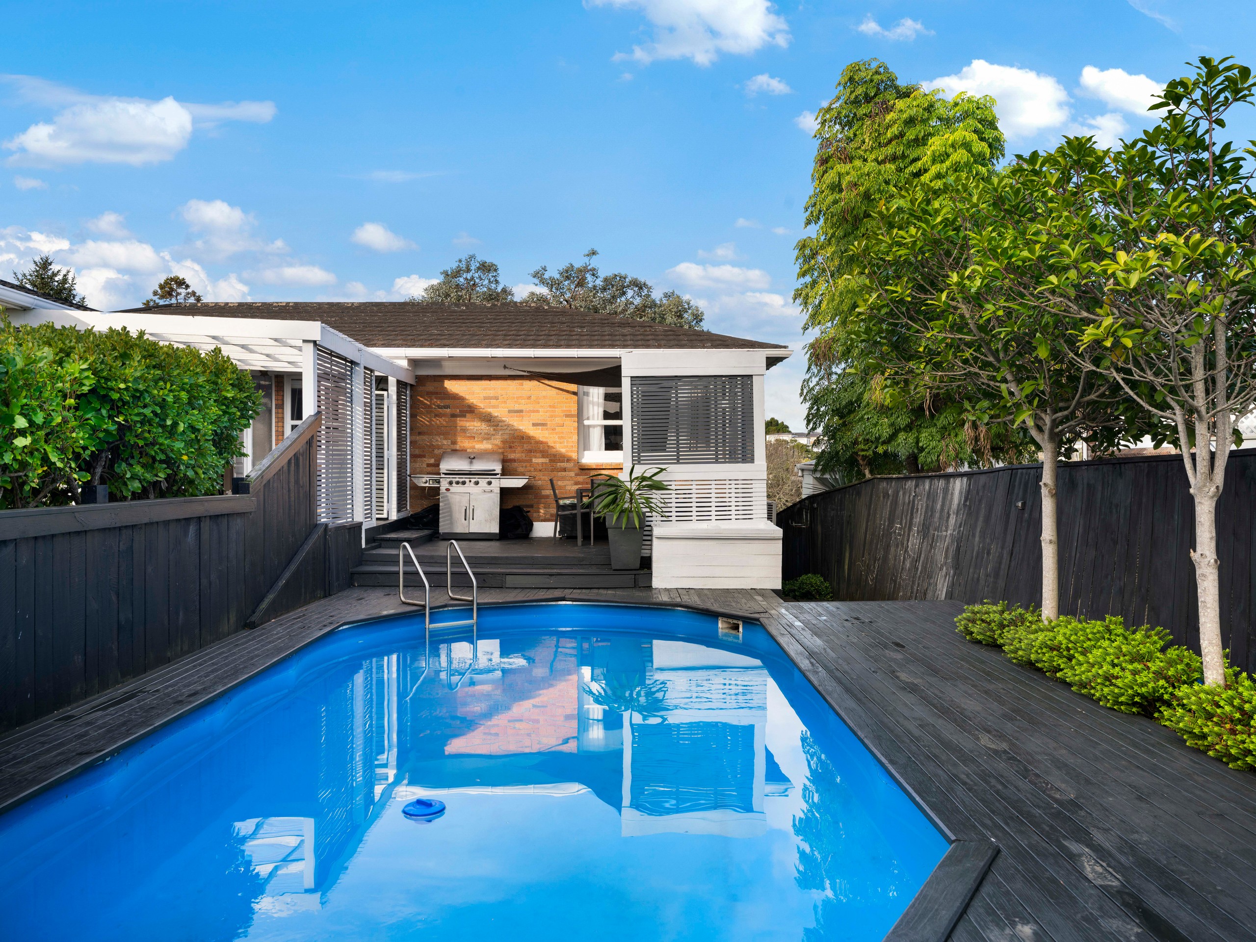 16 Finnerty Avenue, Howick, Manukau City