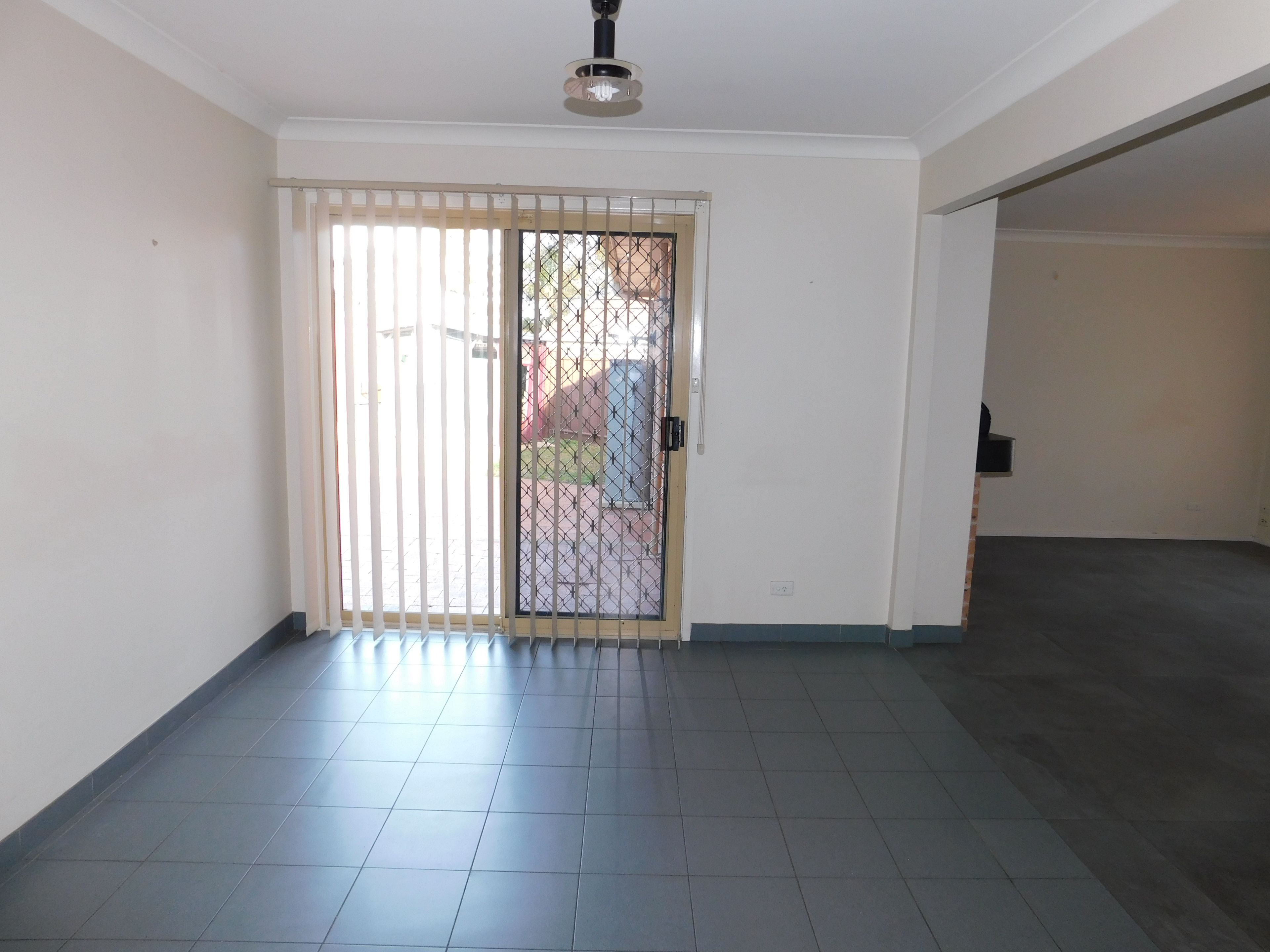 17 Opal Place, Bossley Park, NSW 2176