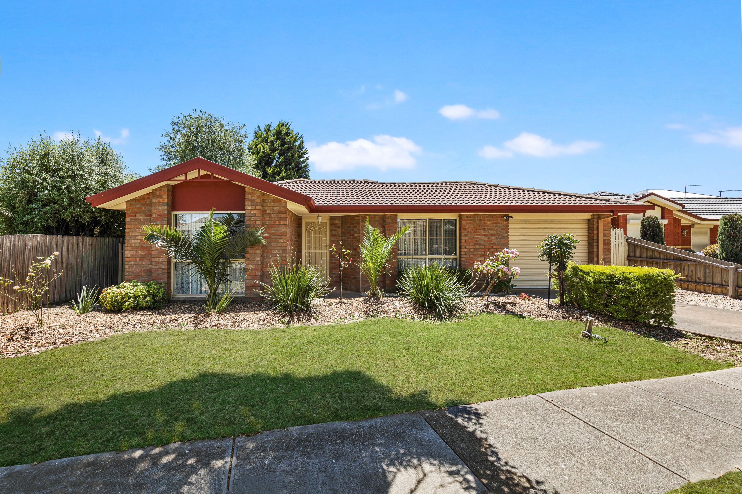 102 Manning Clark Road, Mill Park VIC 3082