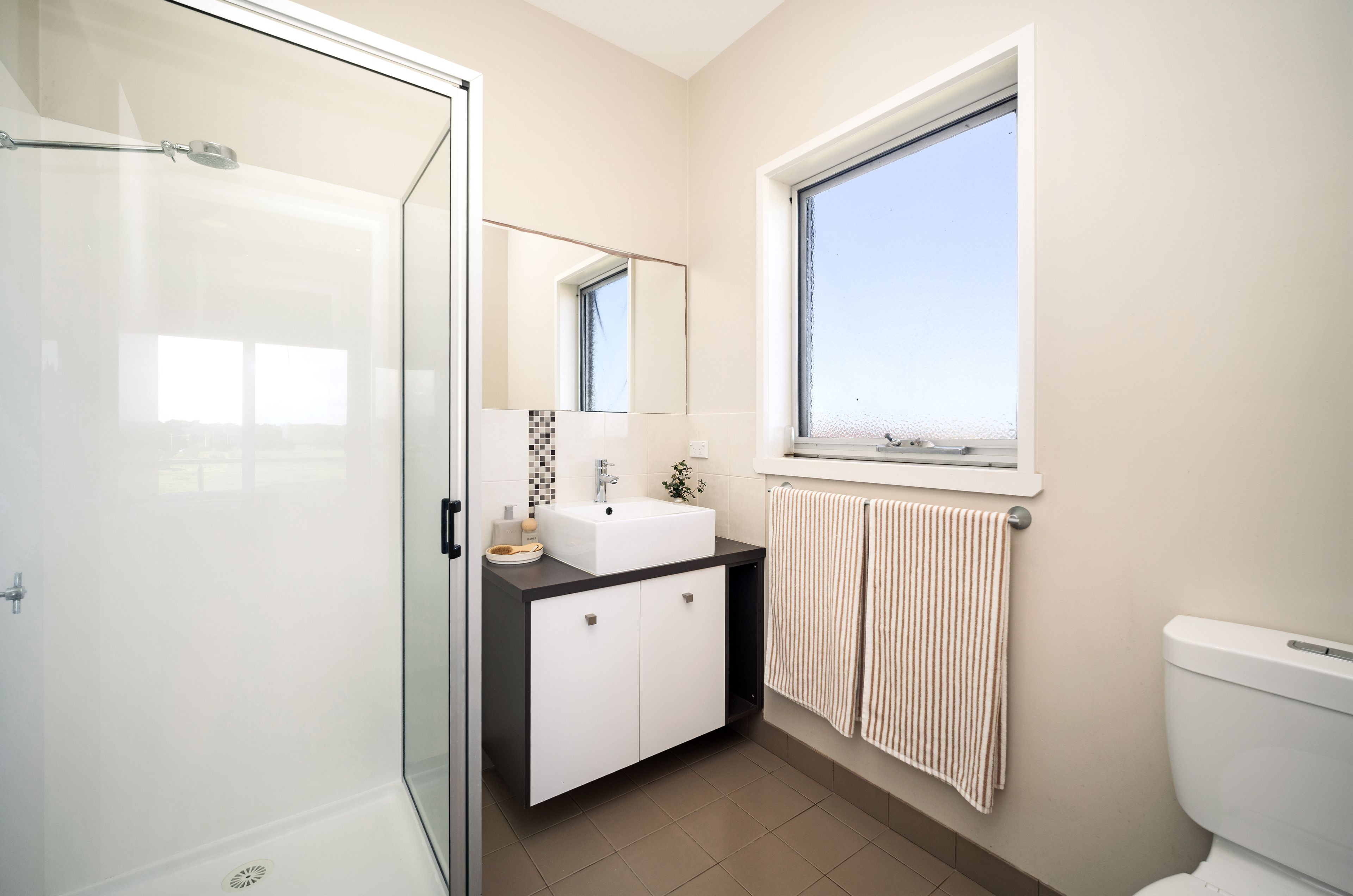 12 Maguire Place — photo 10 of 17
