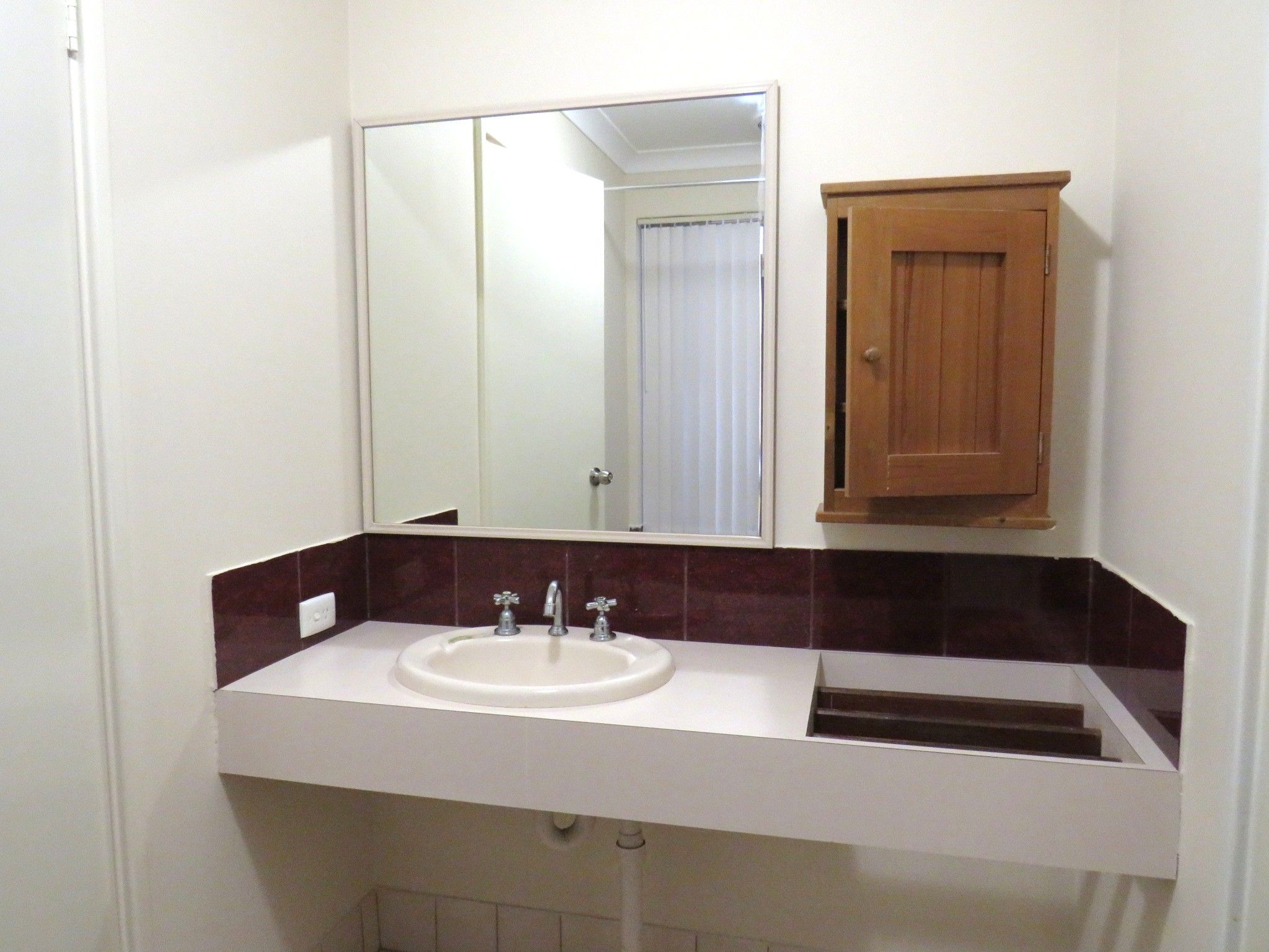 141A Hartfield Road — photo 9 of 16