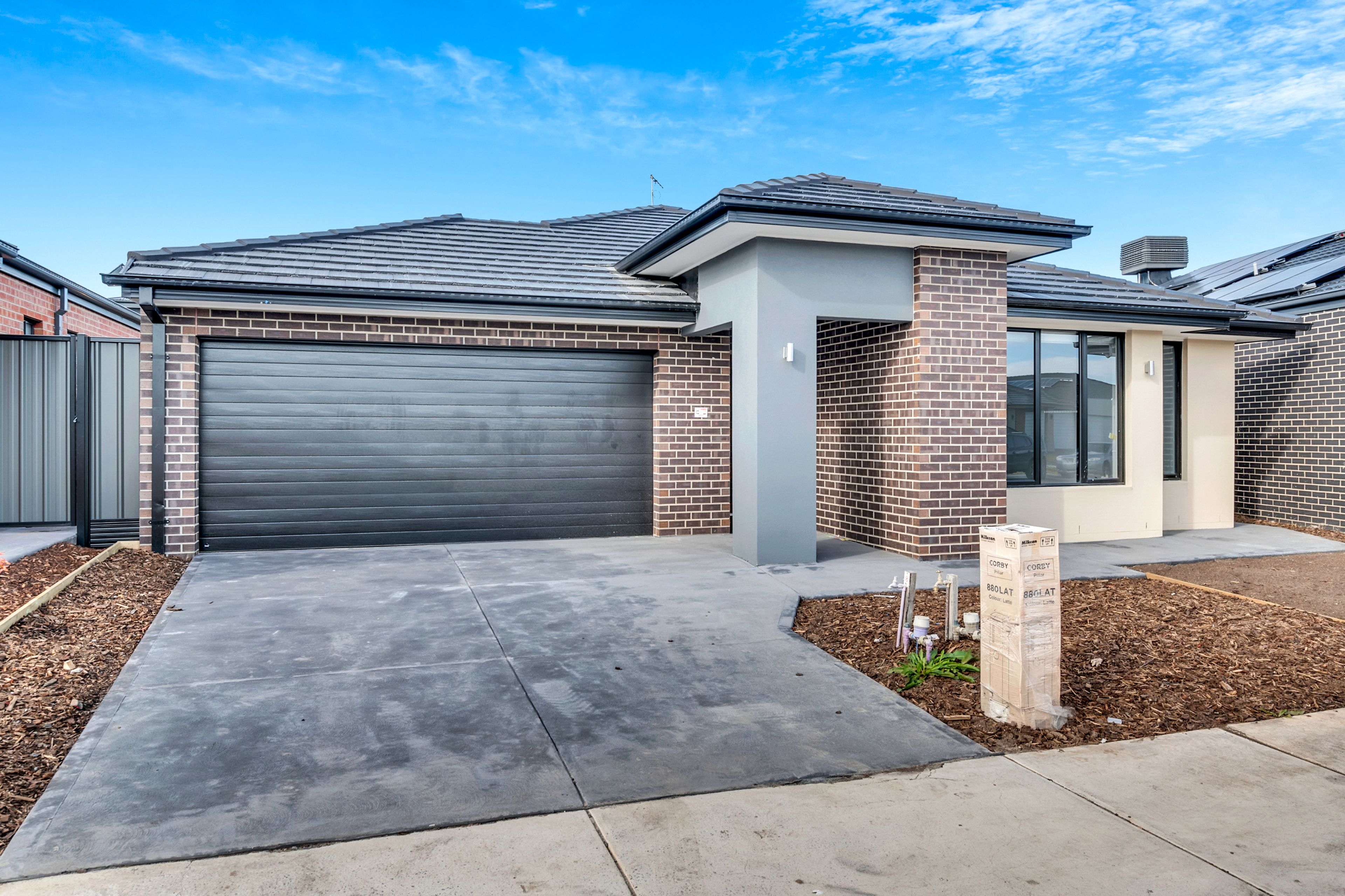 18 Erasmus Avenue, Craigieburn, VIC 3064