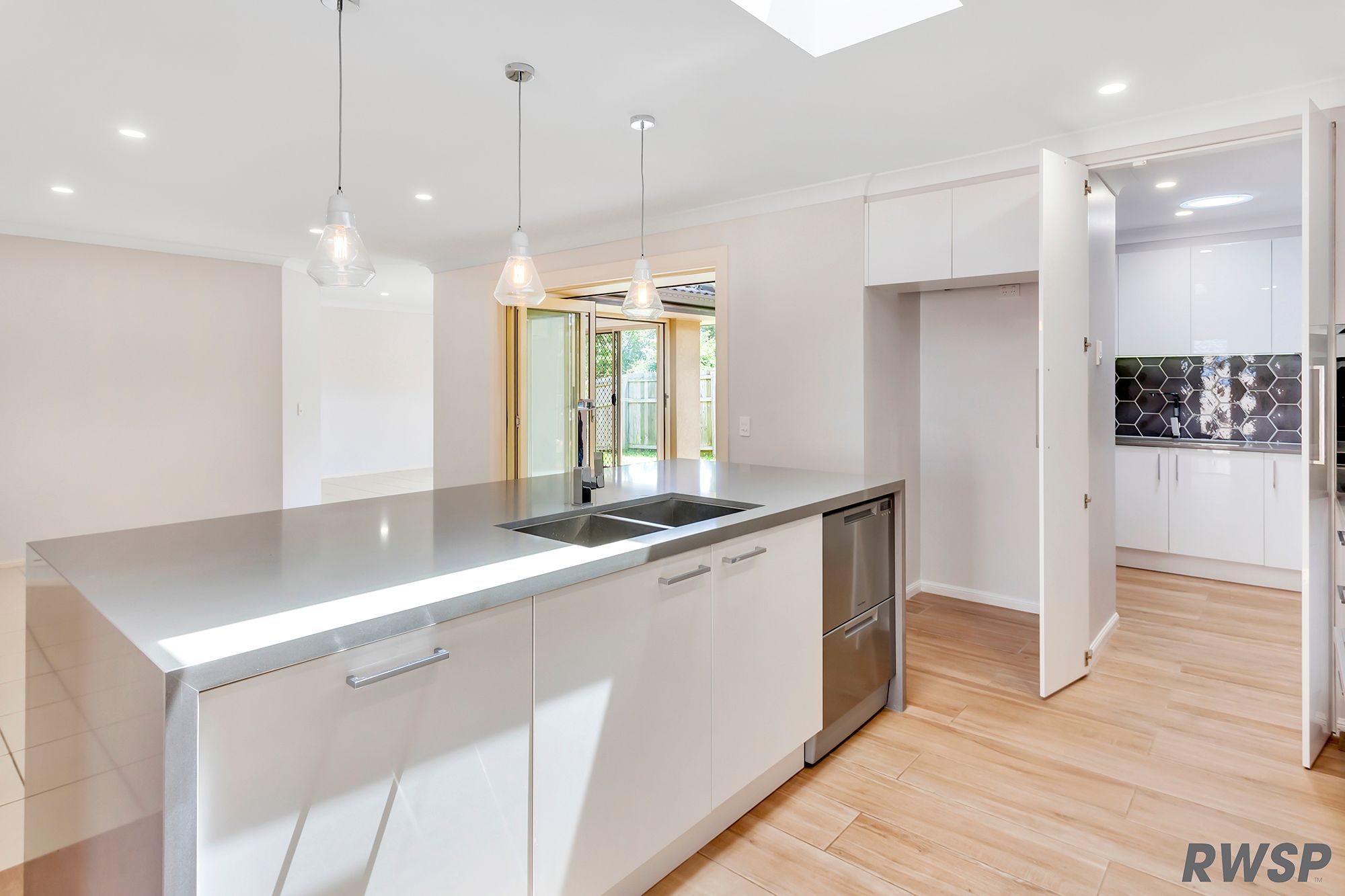 35 Inverness Way, Parkwood, QLD 4214