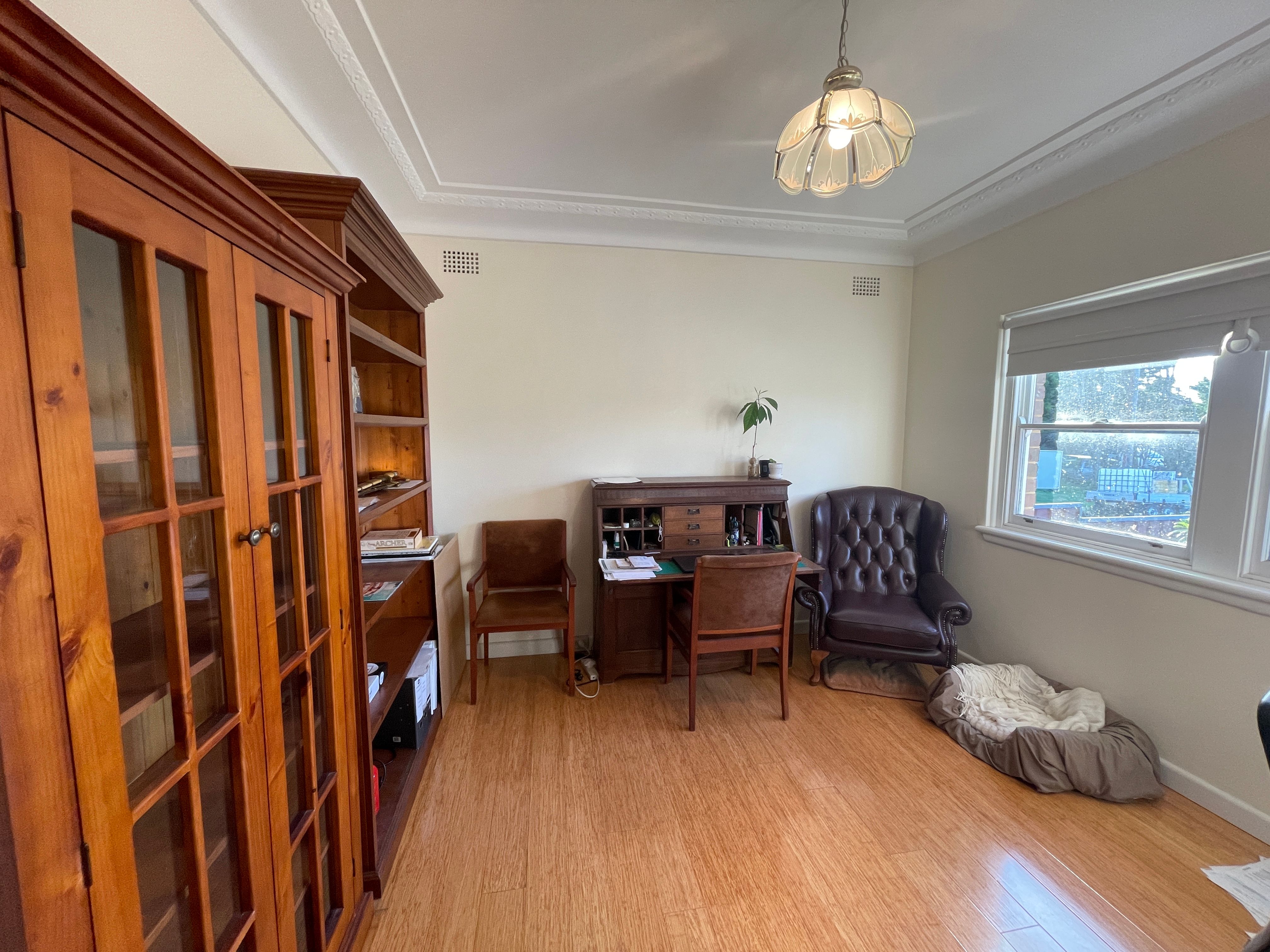 32 Bungalow Road — photo 5 of 9