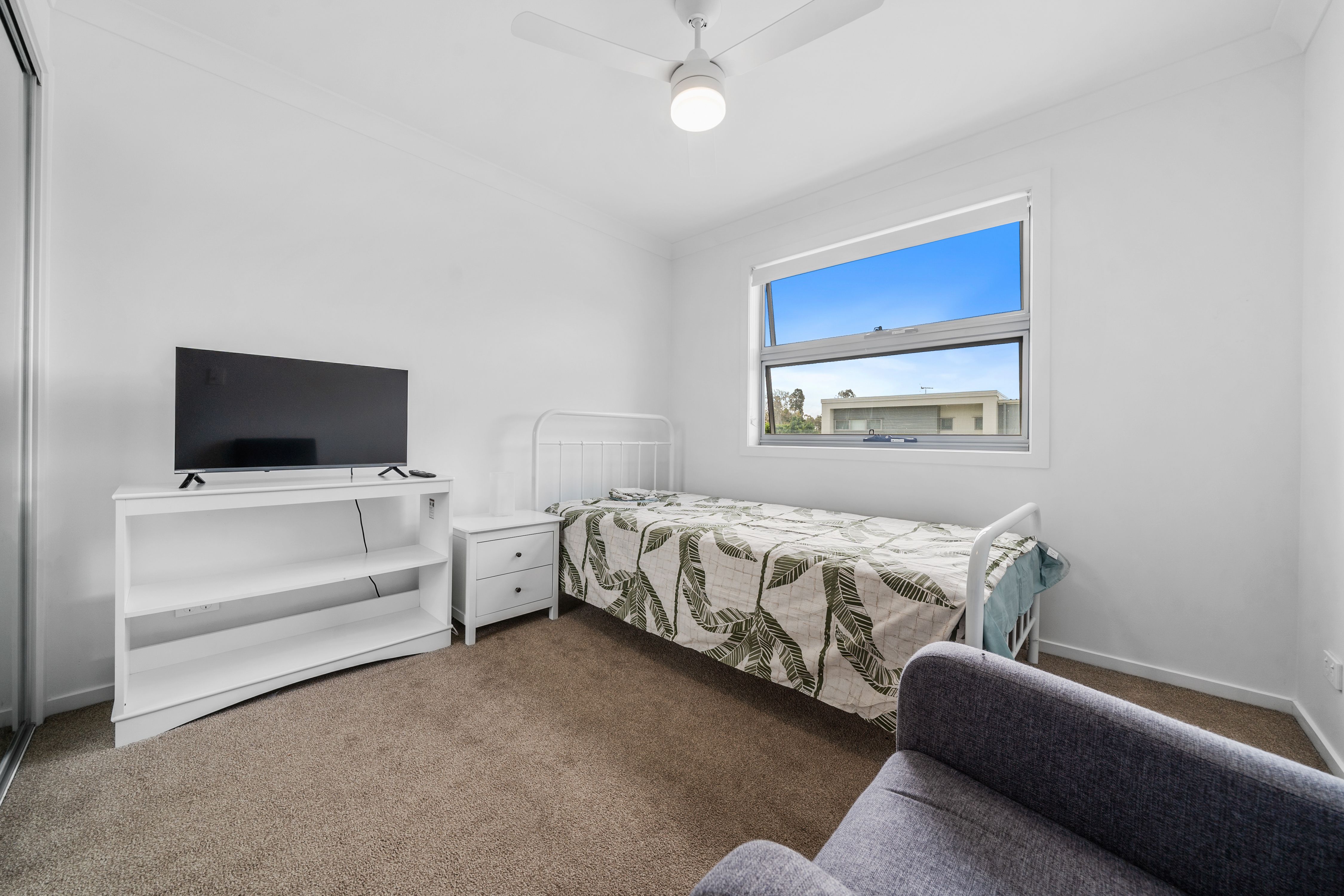 84/1 McEwan Street — photo 9 of 13