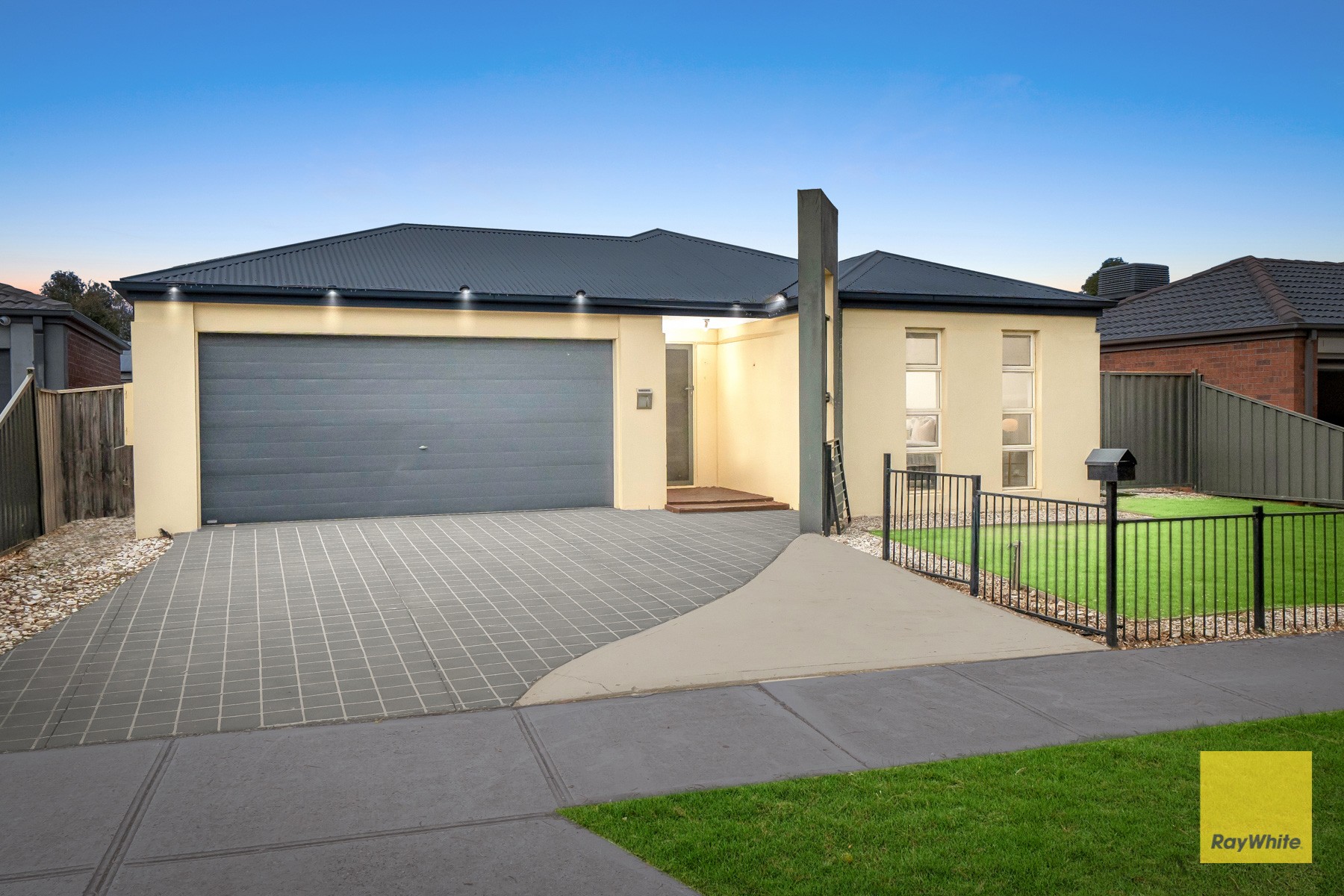 38 Emma Drive, Tarneit, VIC 3029
