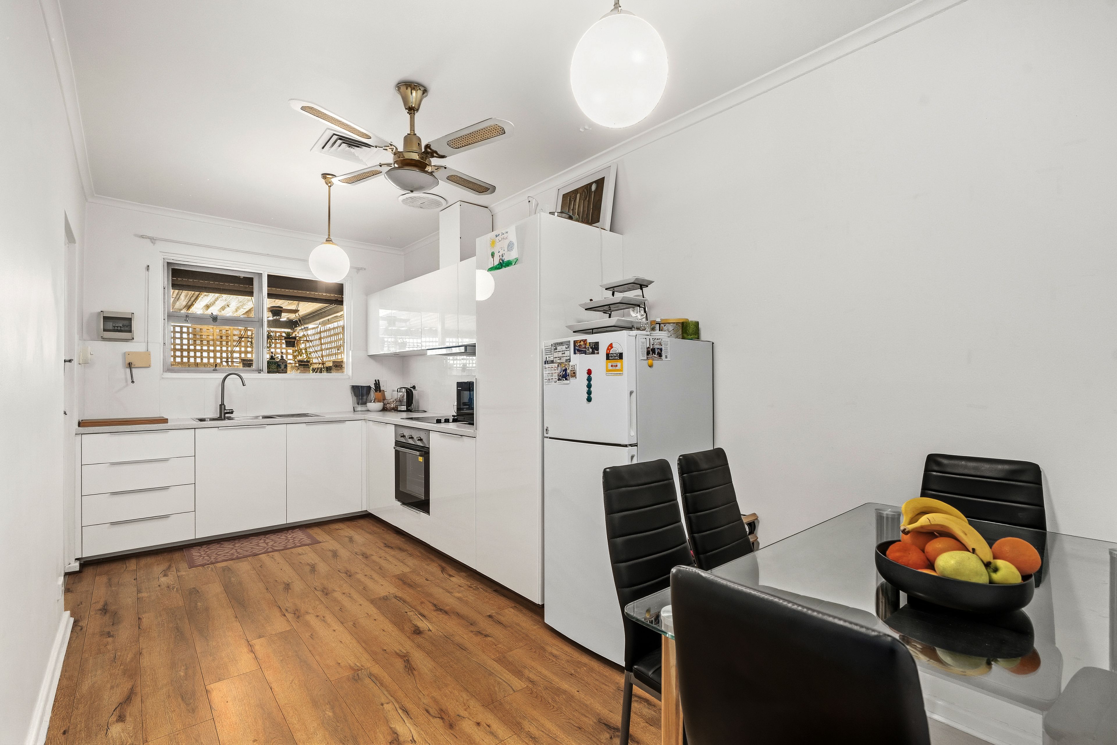 2/214 Findon Road — photo 10 of 22
