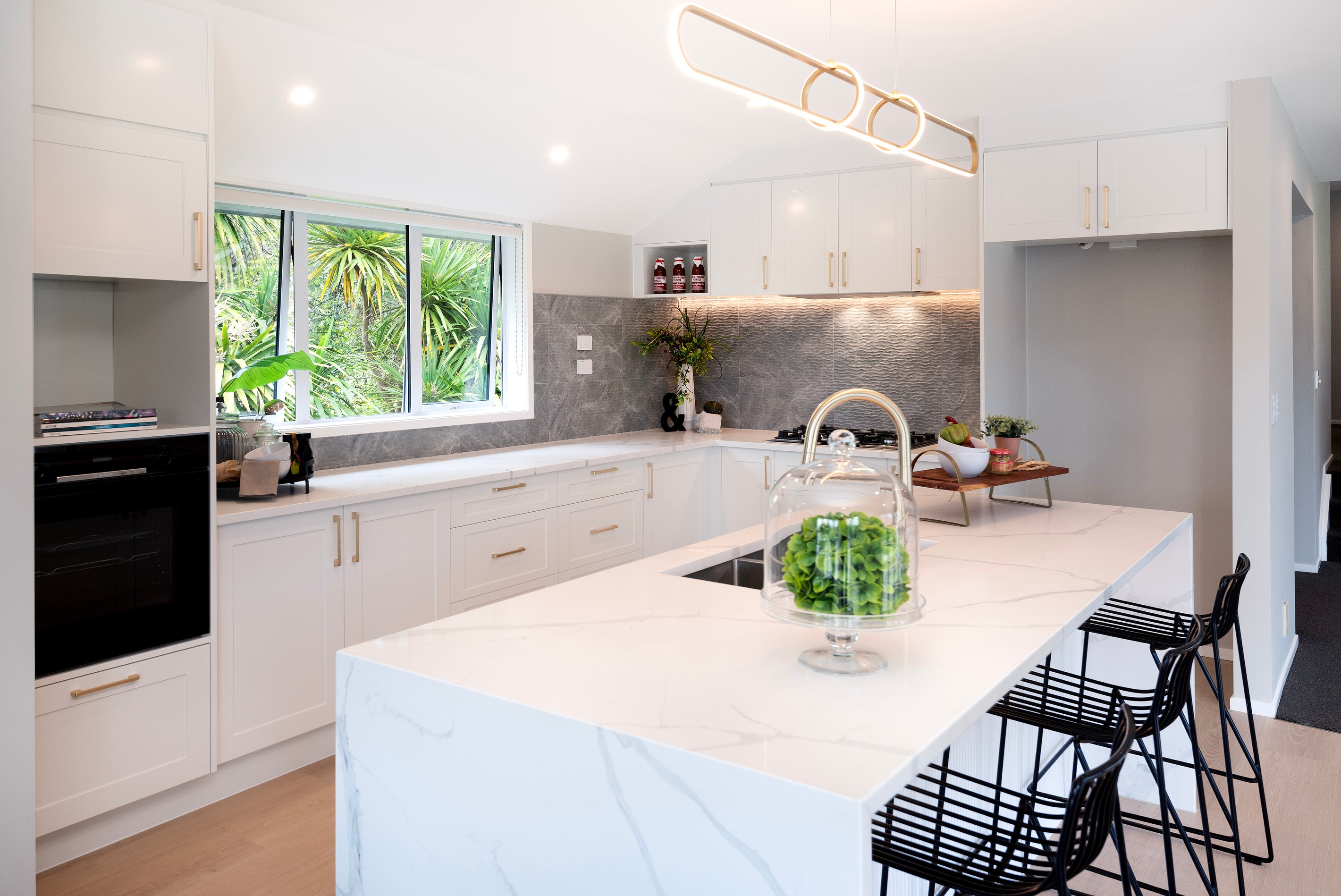 33B Bleakhouse Road, Mellons Bay, Manukau City