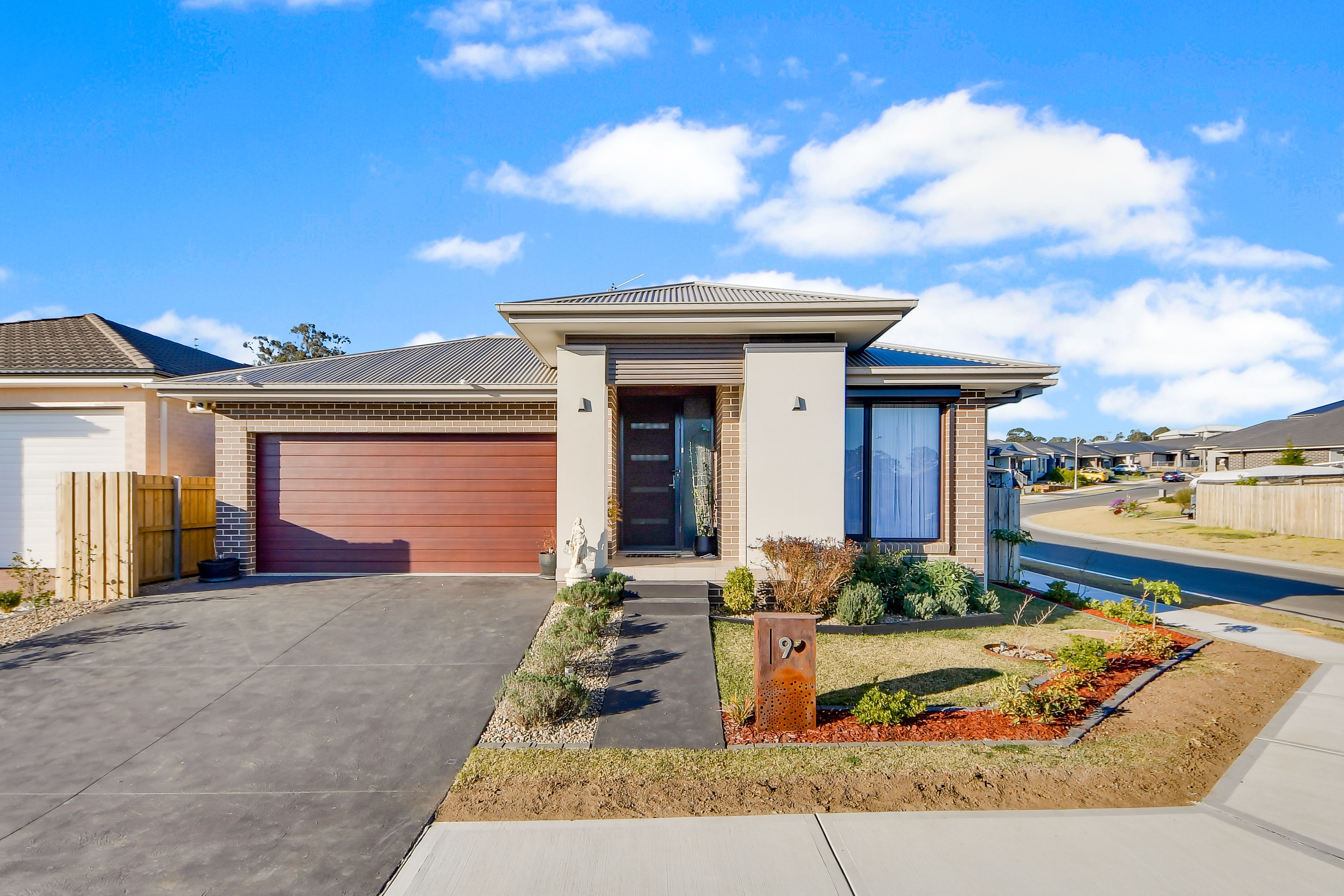 9 Bowerman Road, Elderslie, NSW 2570