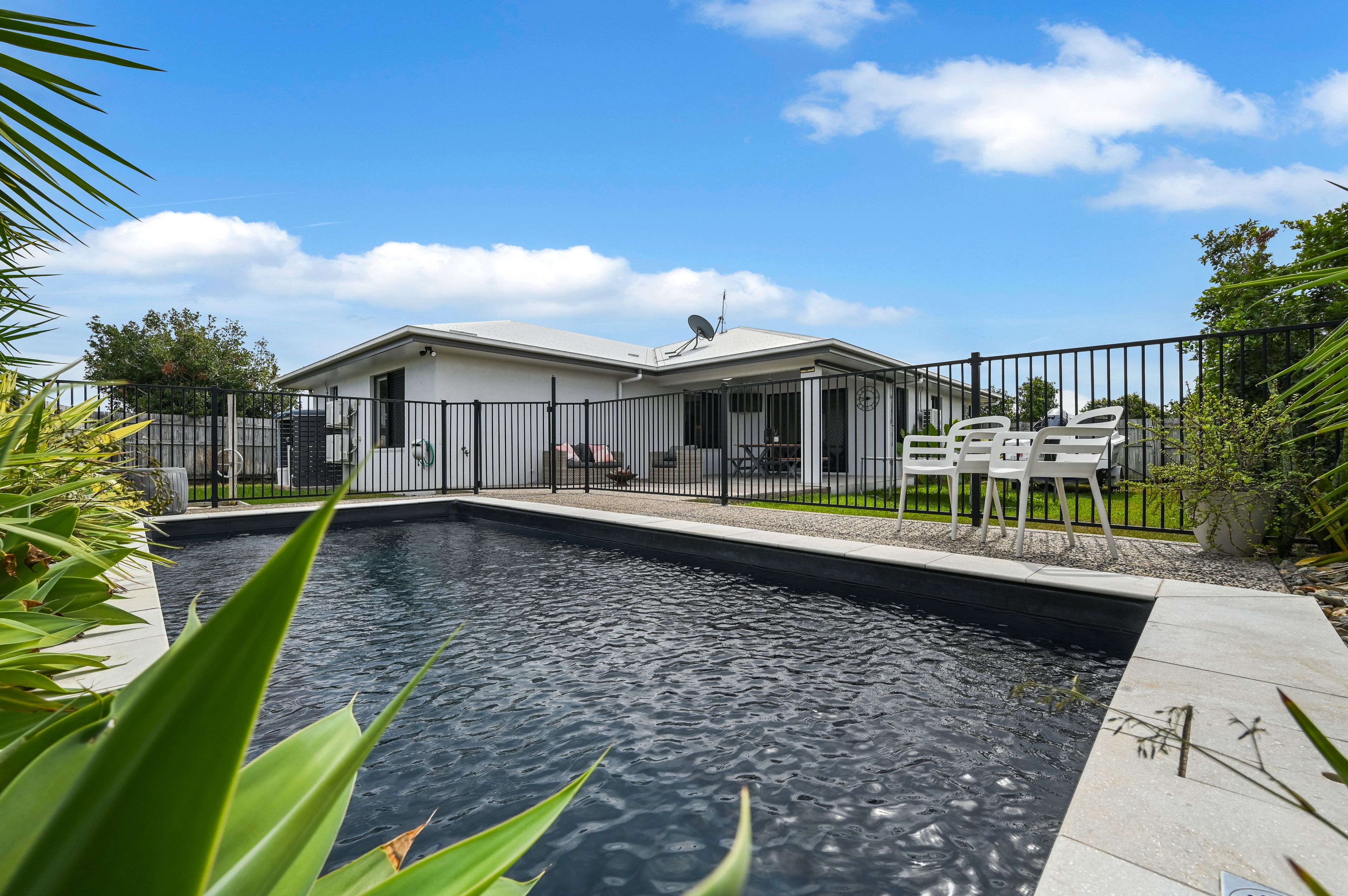 14 Epping Way, Mount Low, QLD 4818