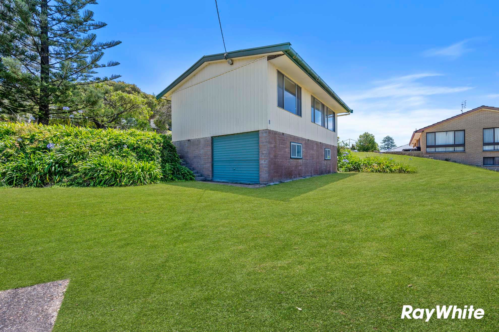 8 Clive Court — photo 7 of 22