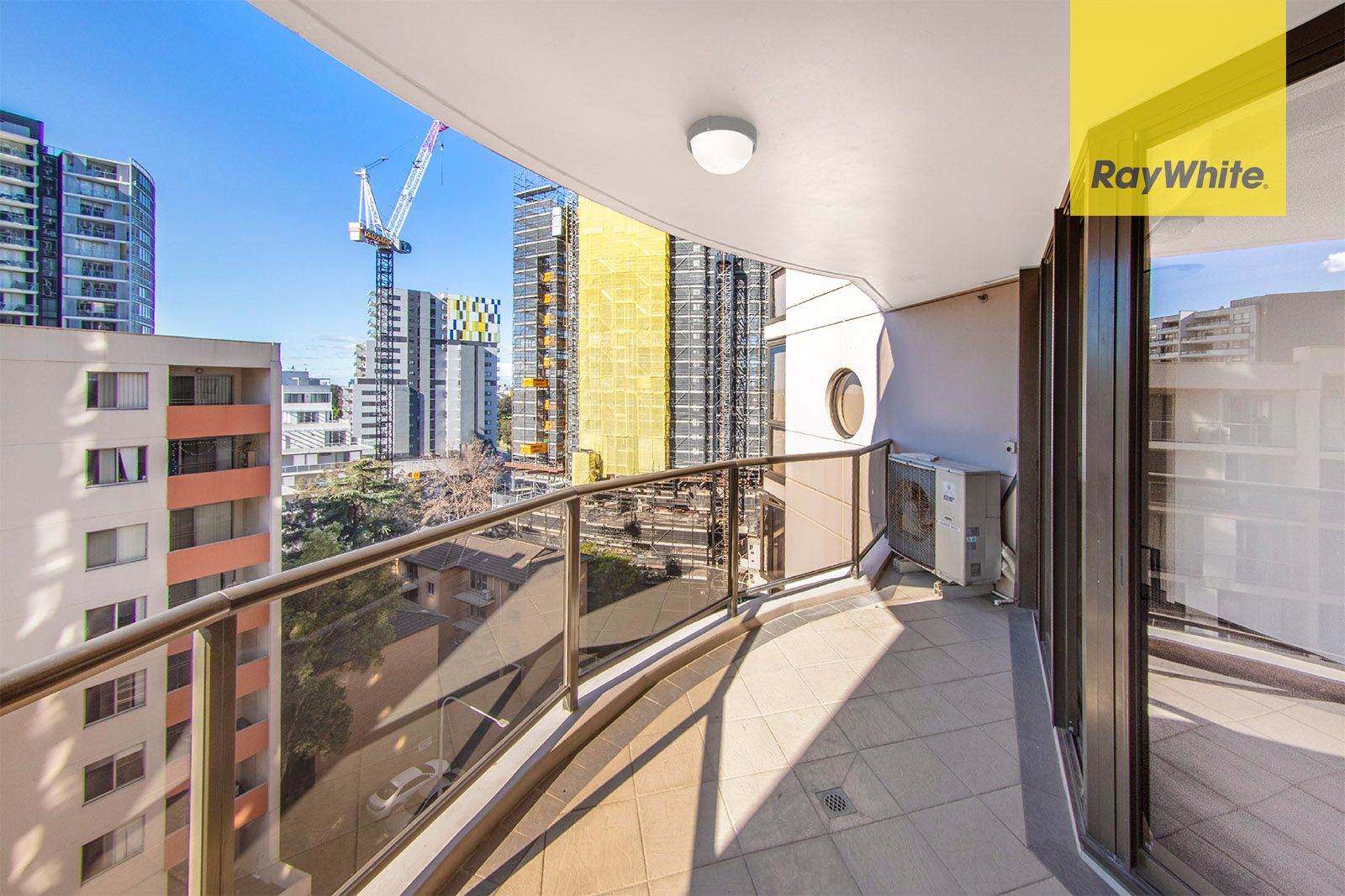 144/13-15 Hassall Street — photo 9 of 10