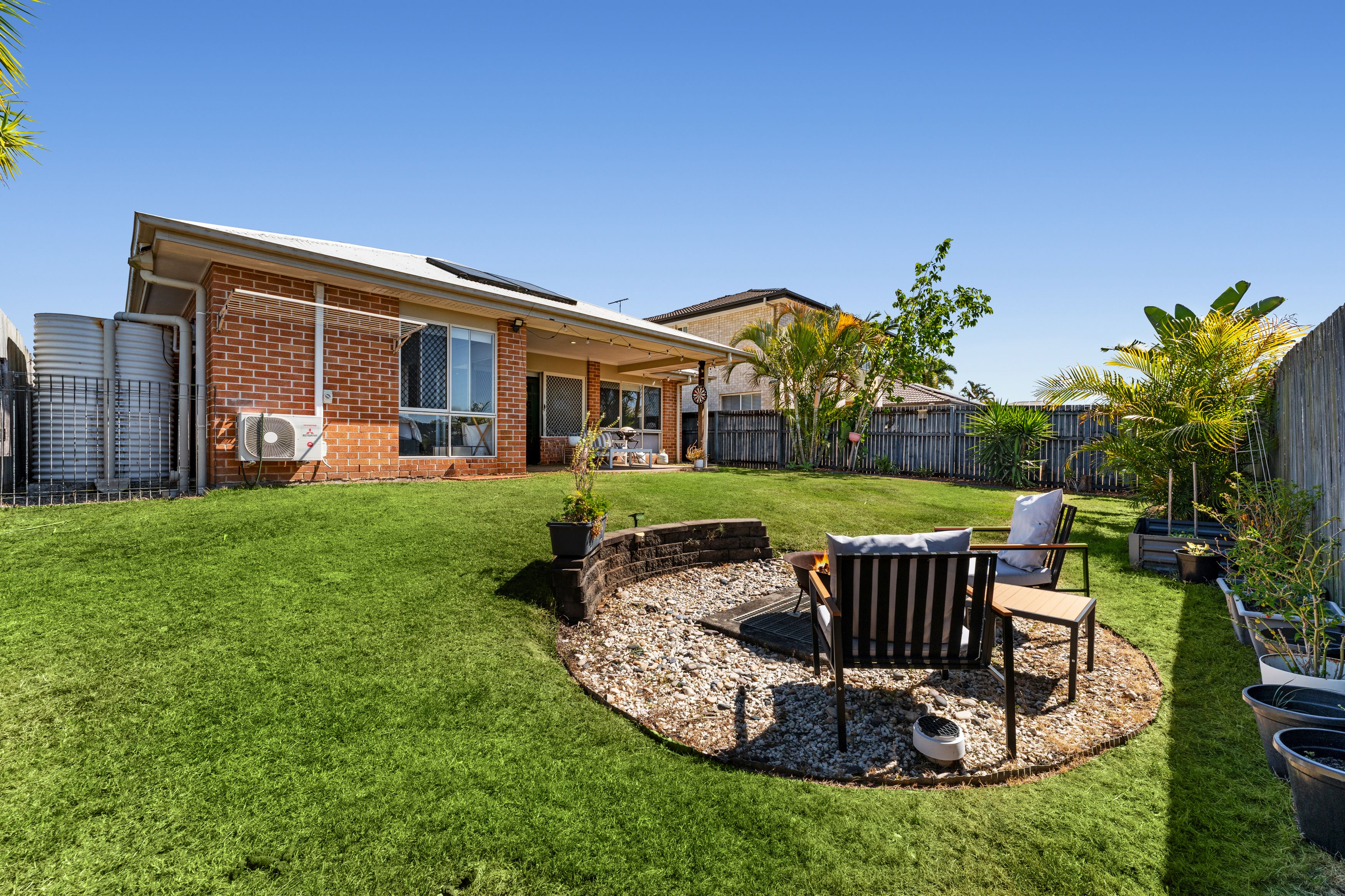 4 Smudgee Close — photo 3 of 24