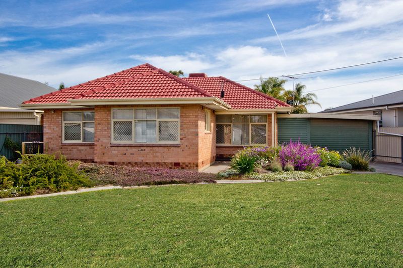 21 Yorkshire Street, Grange SA 5022