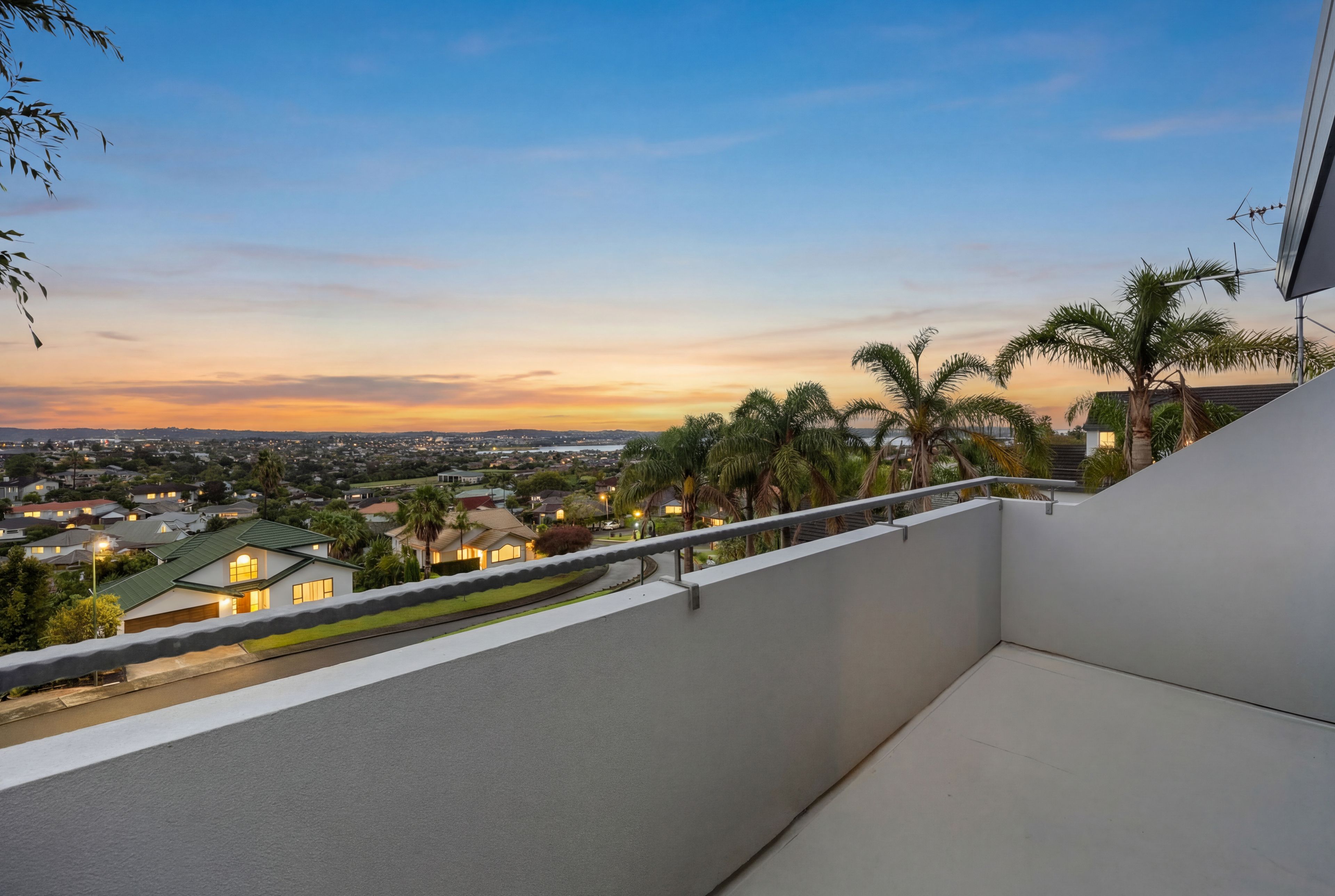 20 Bonnard Place, West Harbour, Waitakere City