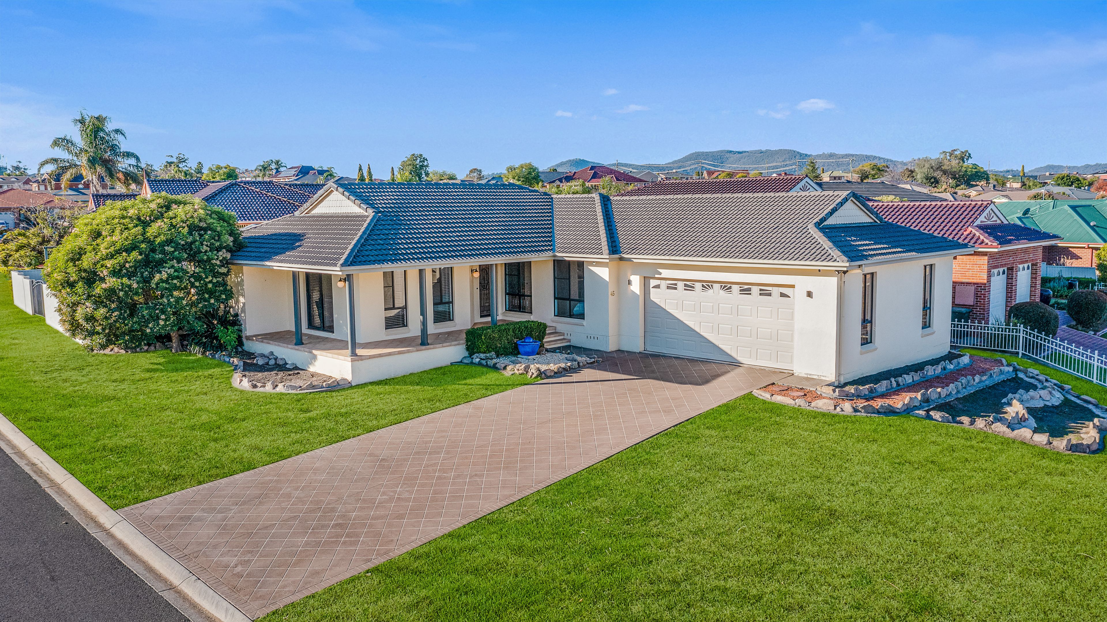 45 Wahroonga Drive, Tamworth NSW 2340